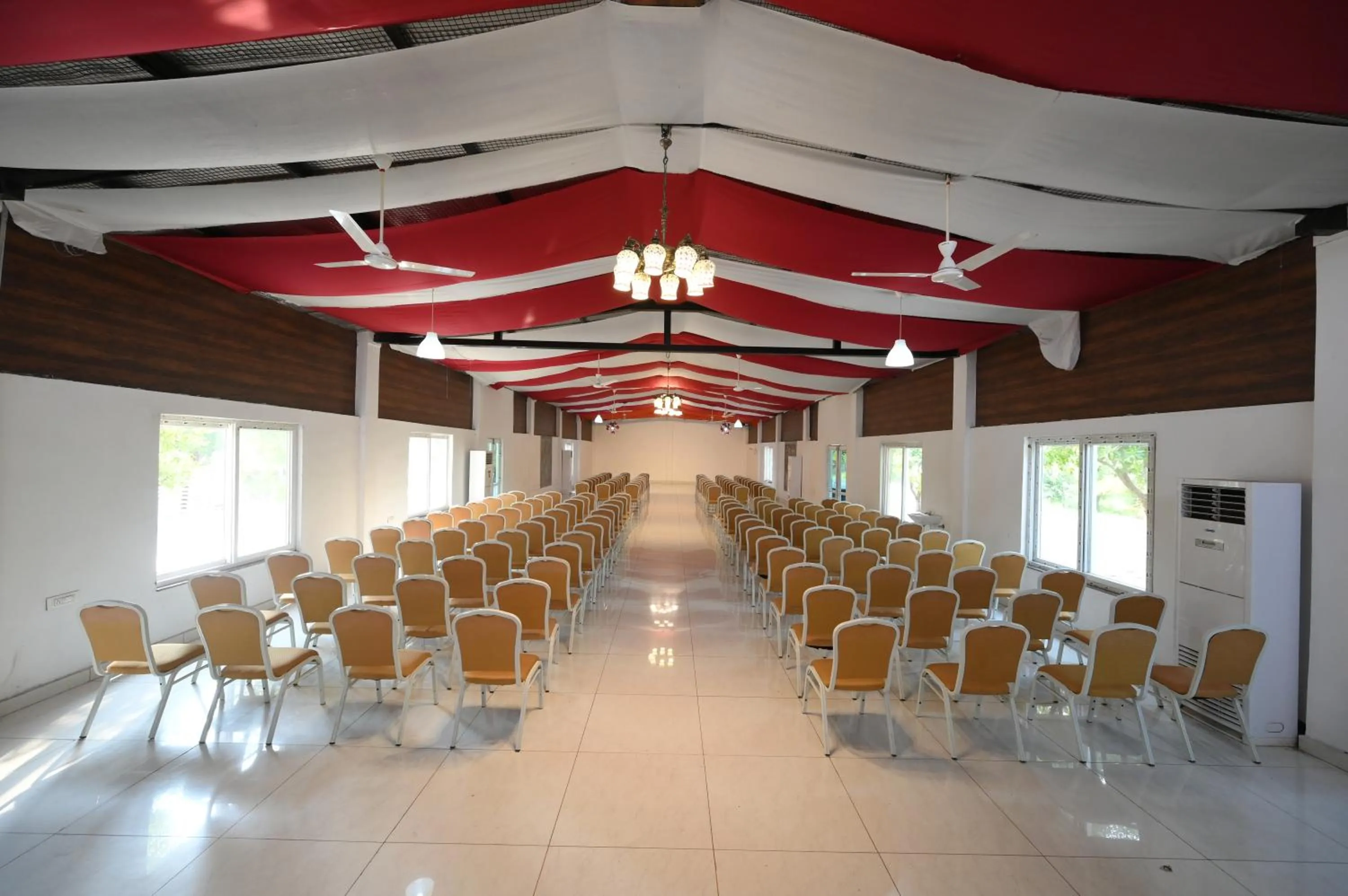 Meeting/conference room in Spree One Resort And Convention Annavaram