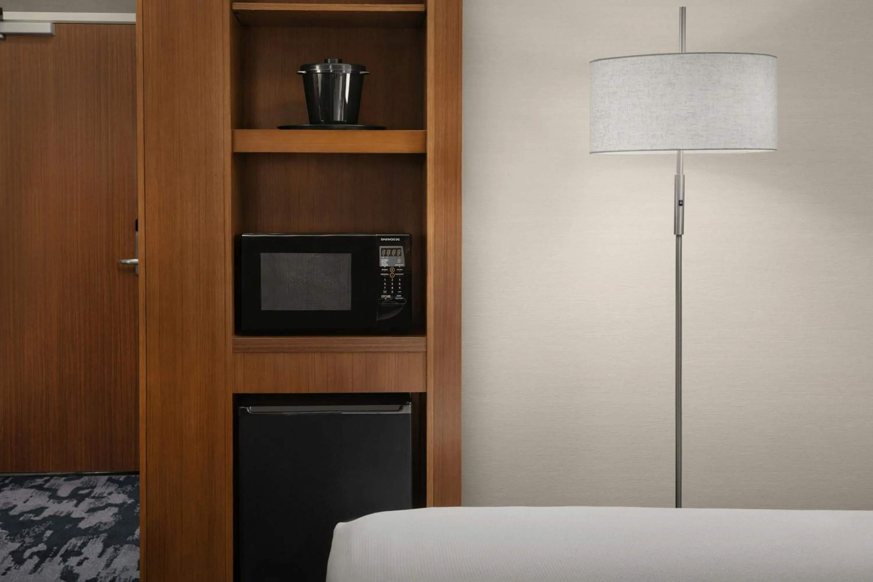 Photo of the whole room, Bed in Fairfield by Marriott The Dalles