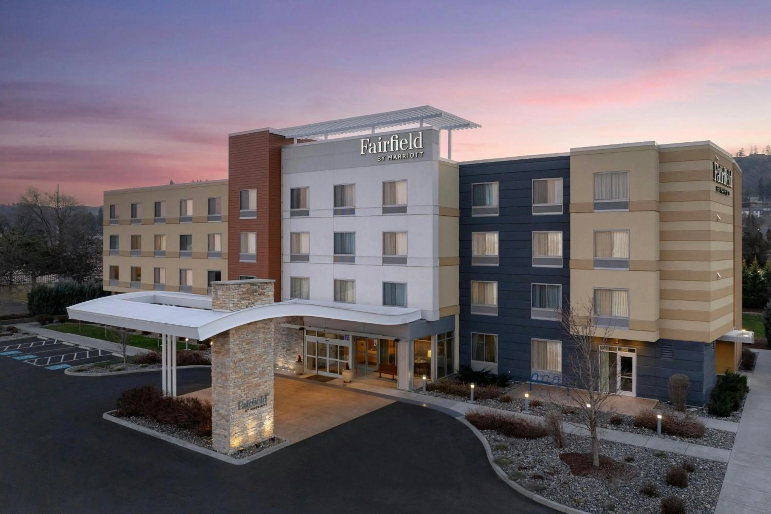 Property building in Fairfield by Marriott The Dalles