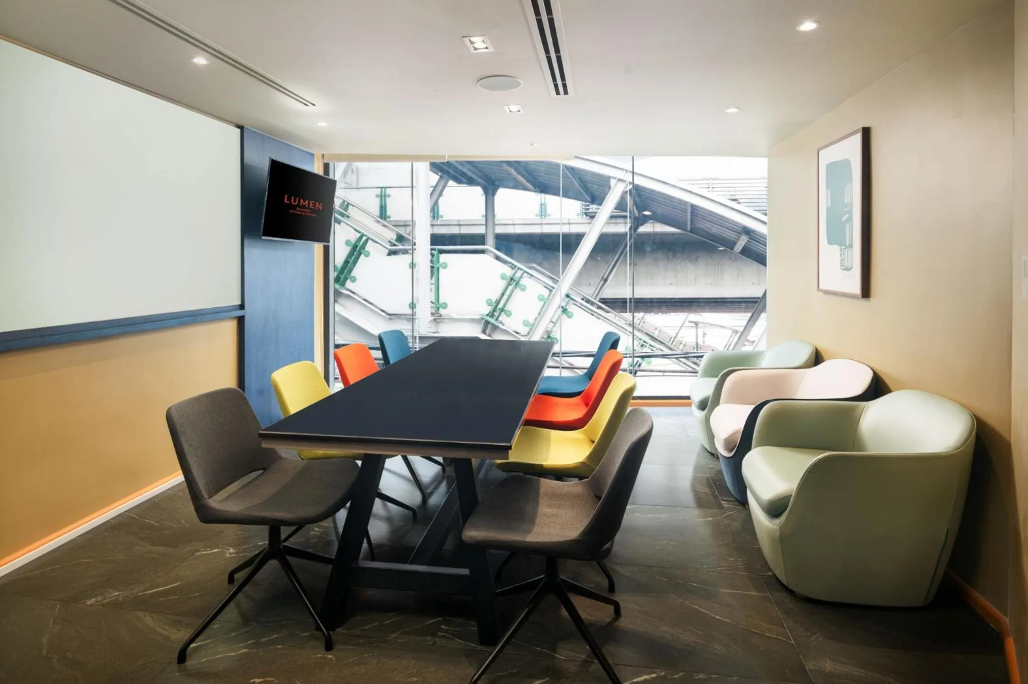 Meeting/conference room in Lumen Bangkok Udomsuk Station