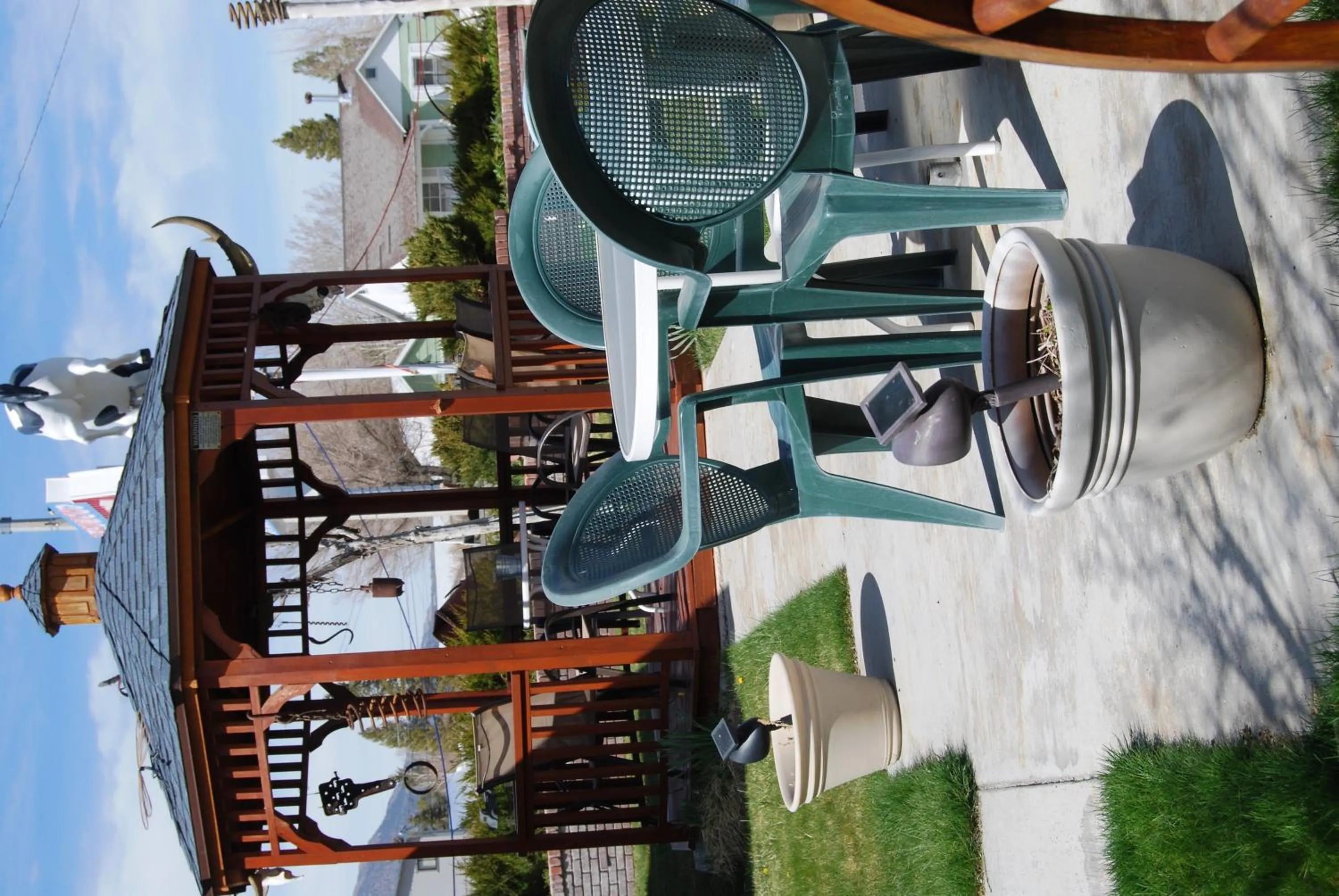 Balcony/Terrace in Redwood Motel