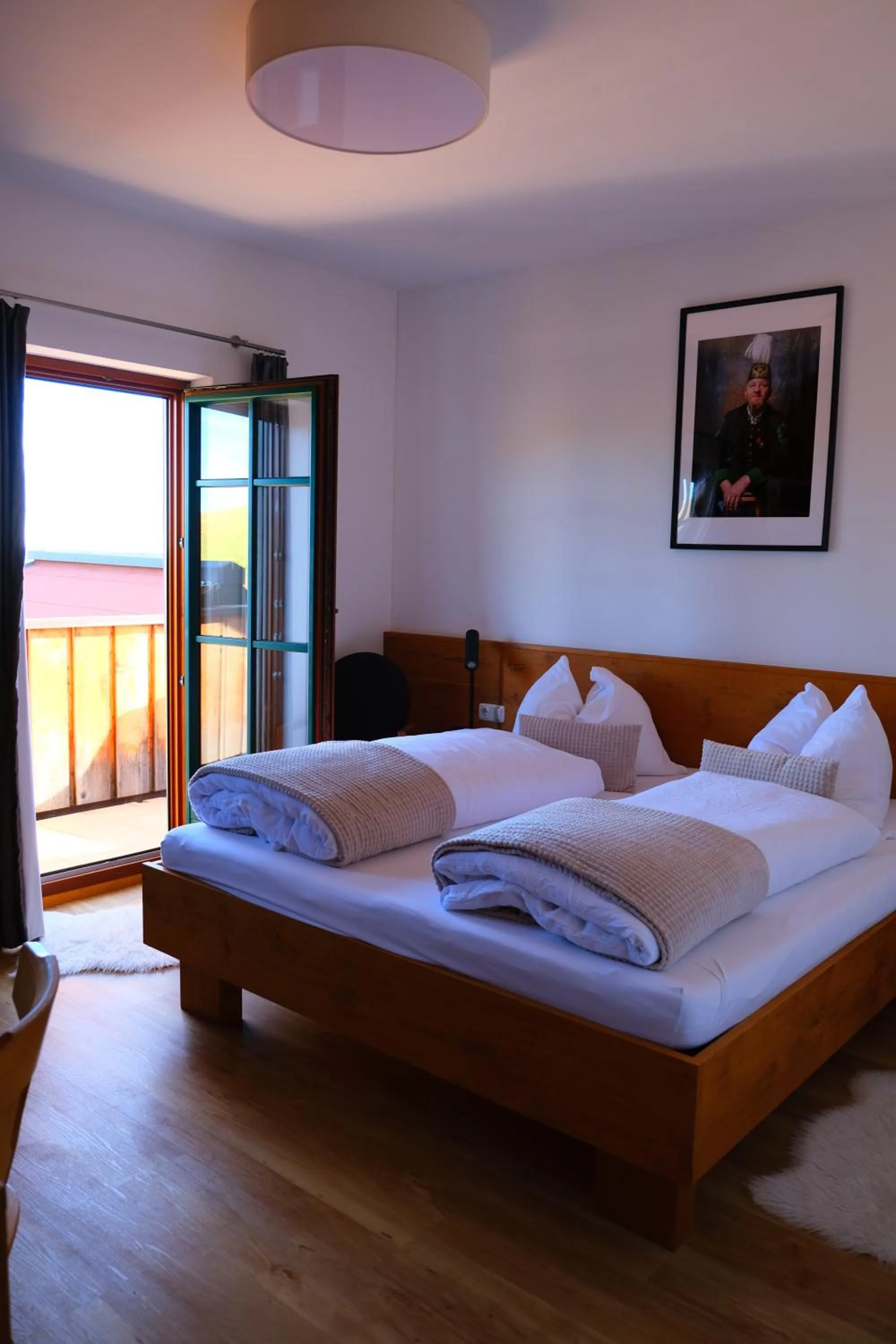 Bed in Gmundnerberghaus - ROOMS