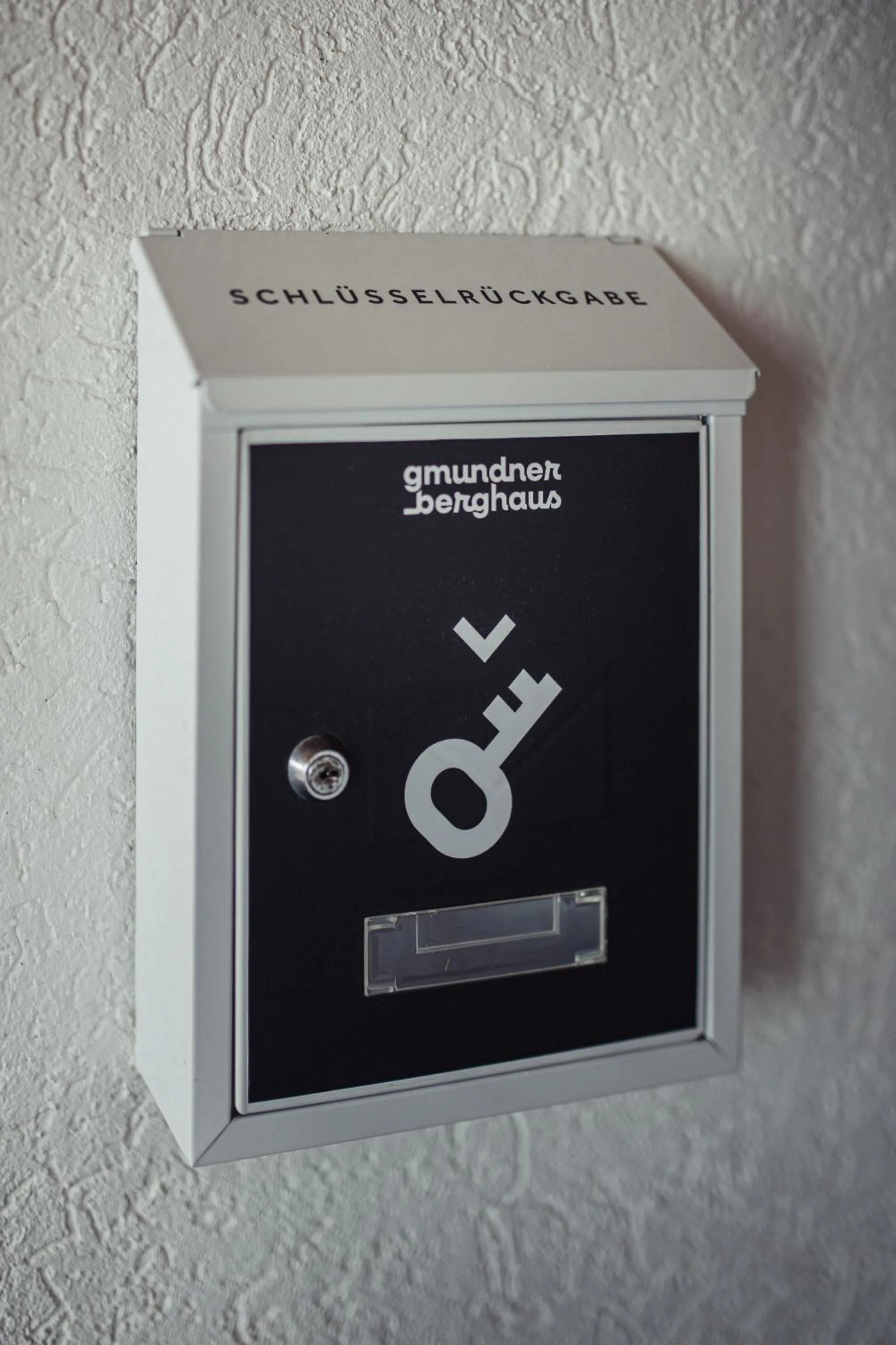 safe in Gmundnerberghaus - ROOMS