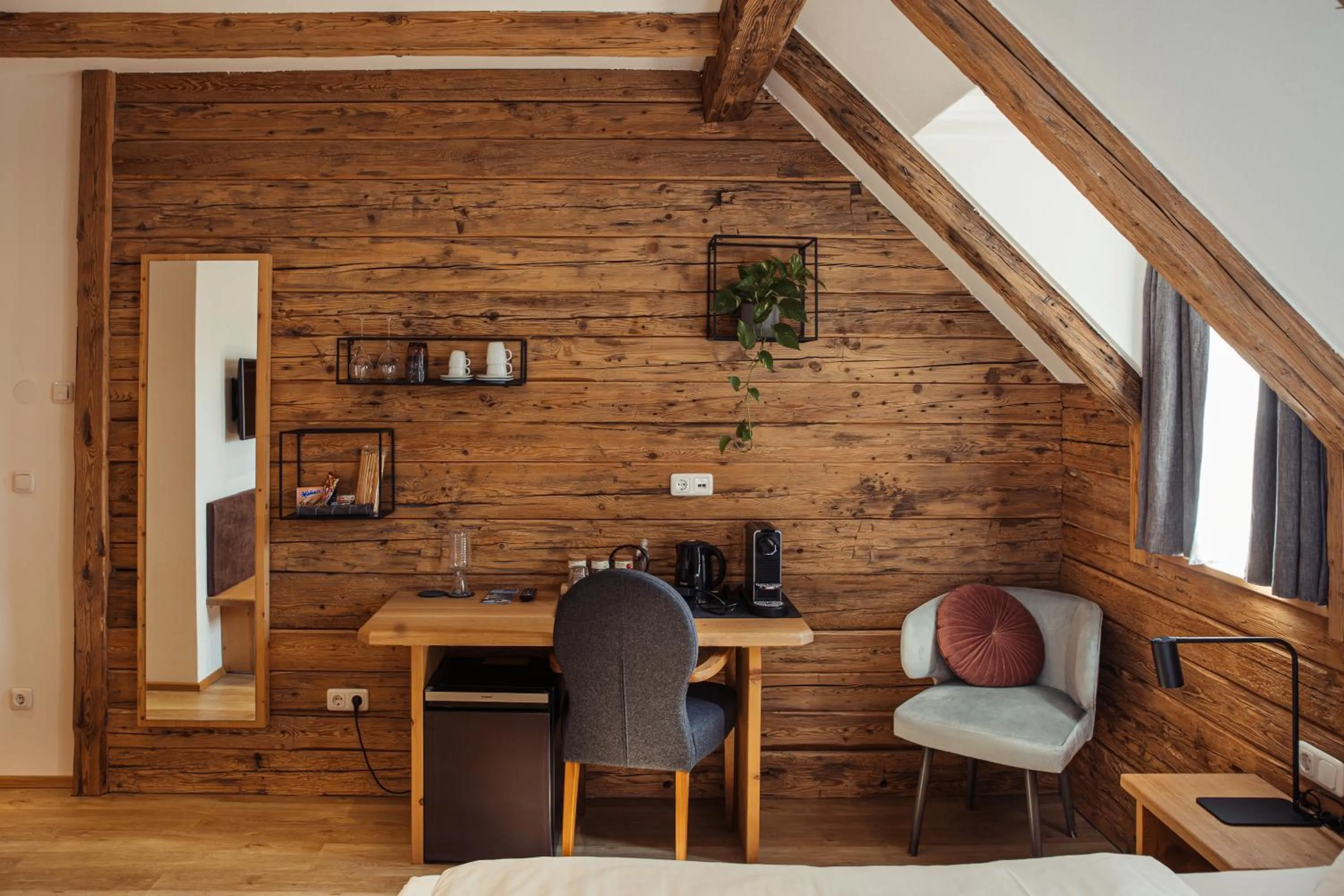 Photo of the whole room in Gmundnerberghaus - ROOMS