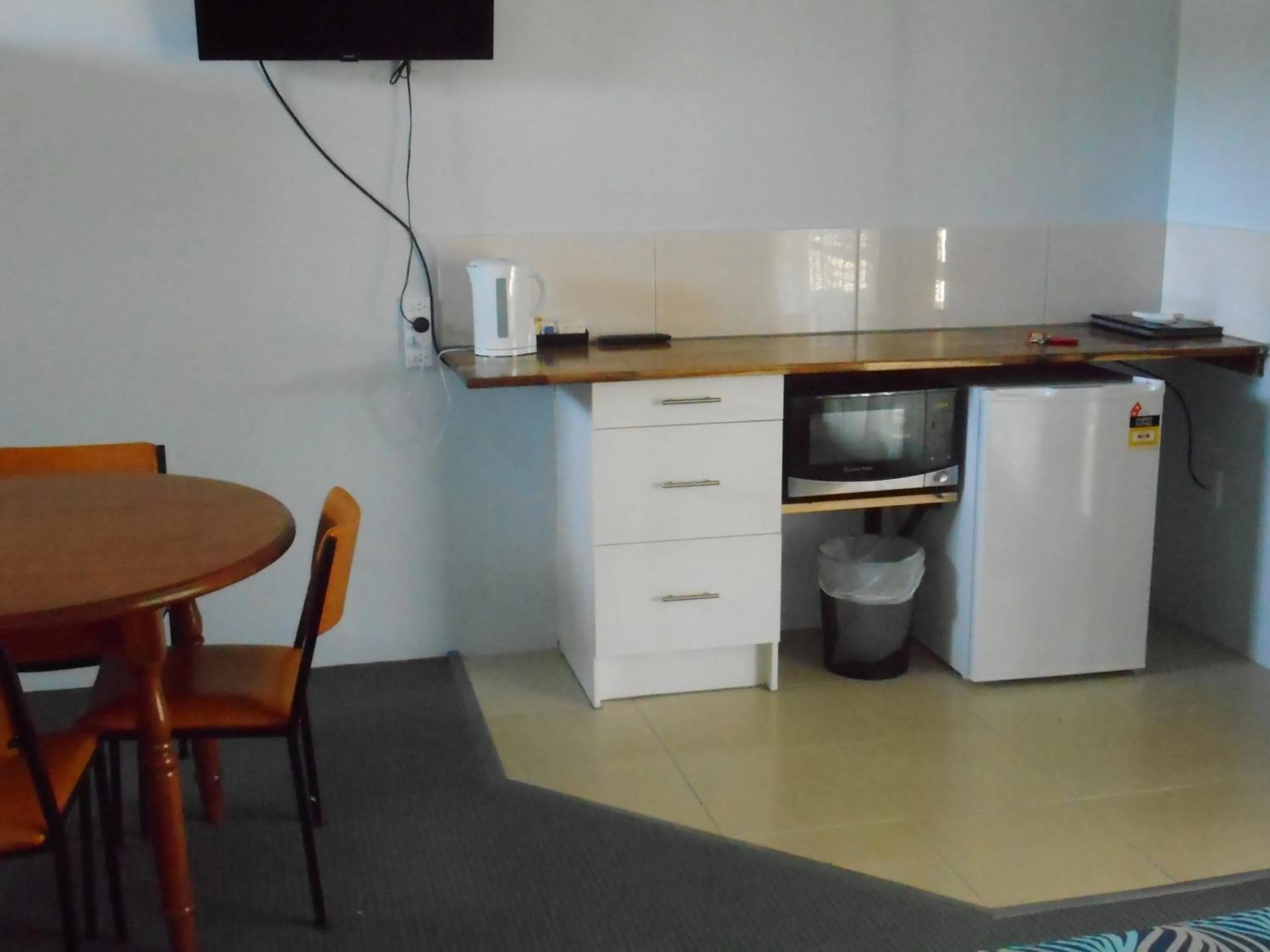 Family Room in Acacia Rose Motor Inn