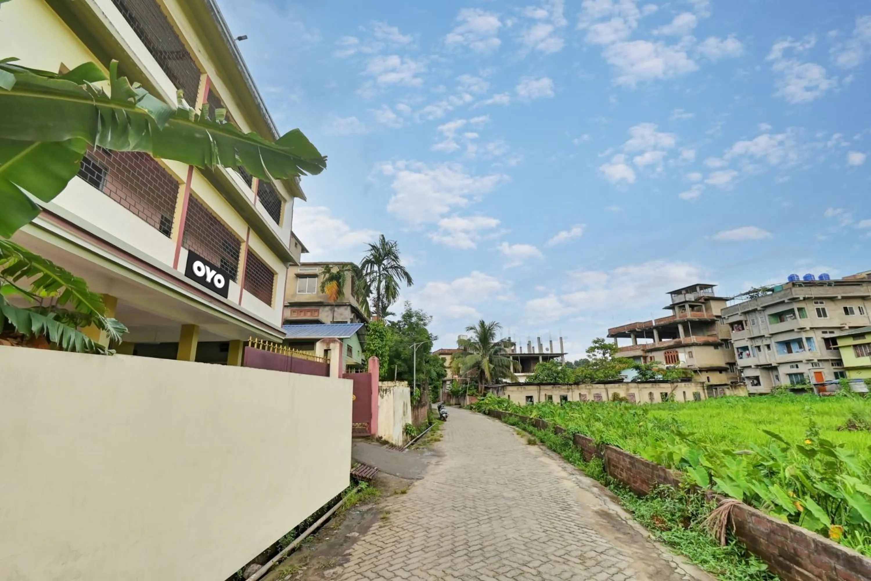Facade/entrance in Hotel O Homely Residency