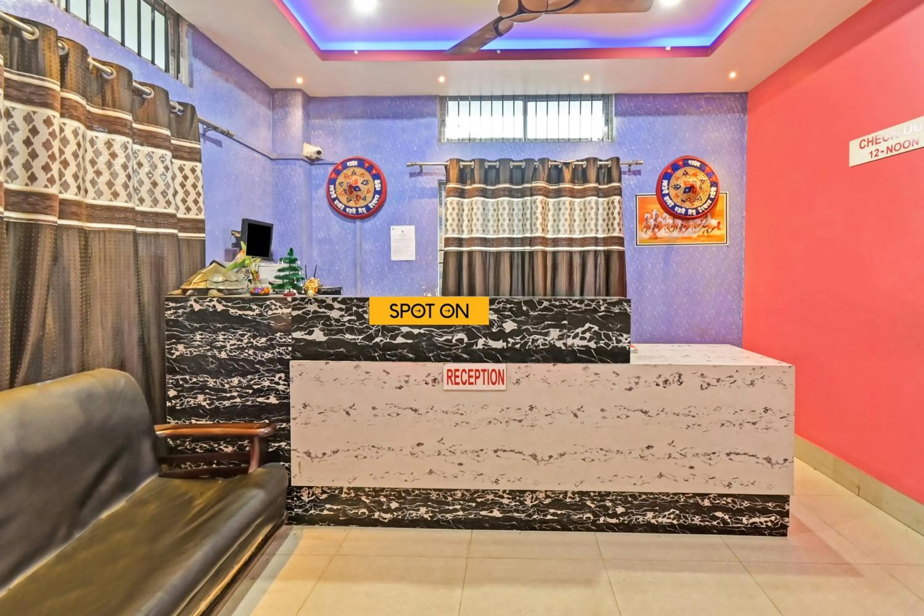 Lobby or reception in Hotel O Homely Residency