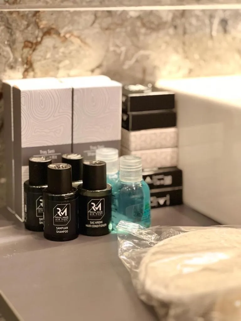 Royal Mass Airport Business Hotel