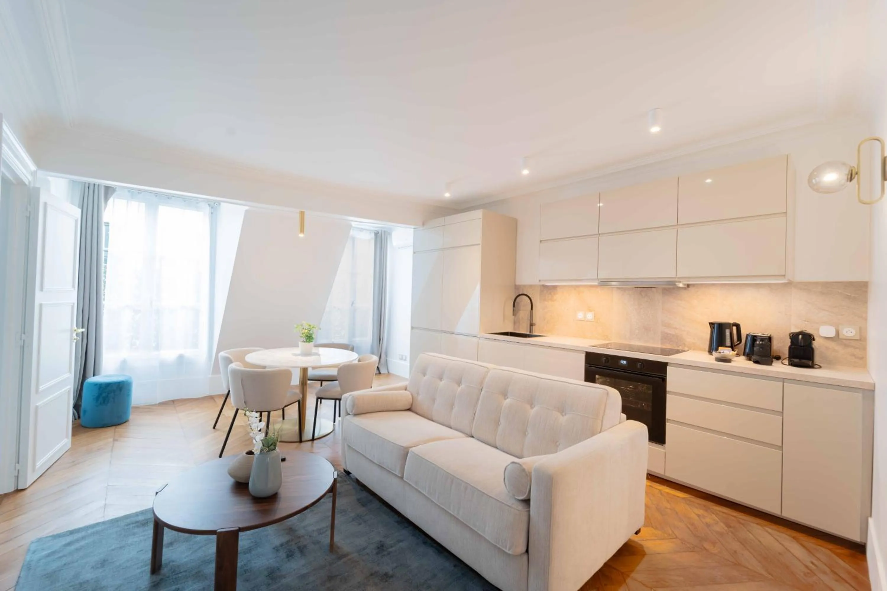 Living room in Quartier Libre Madeleine