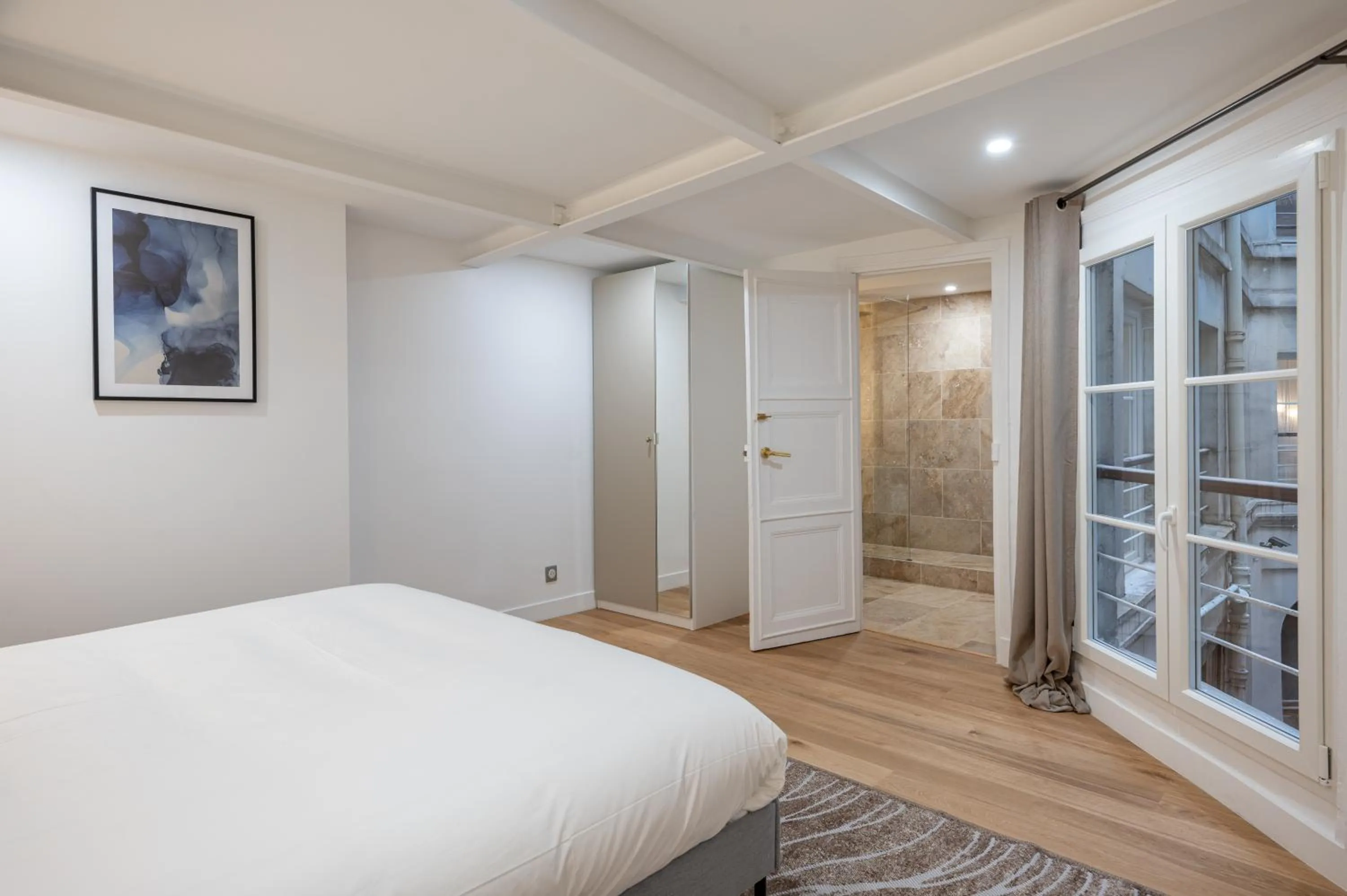 Bed in Quartier Libre Madeleine