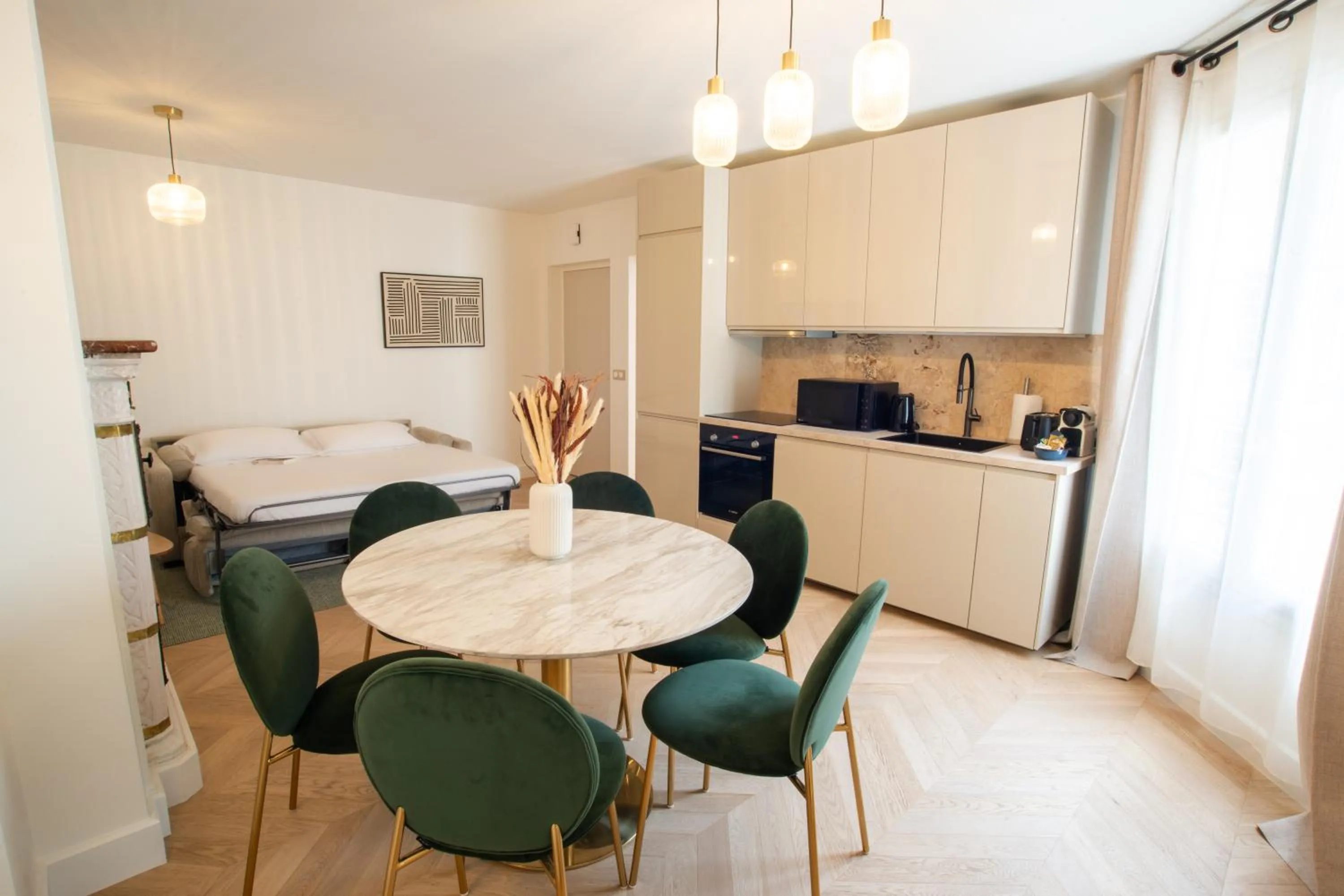 Living room in Quartier Libre Madeleine