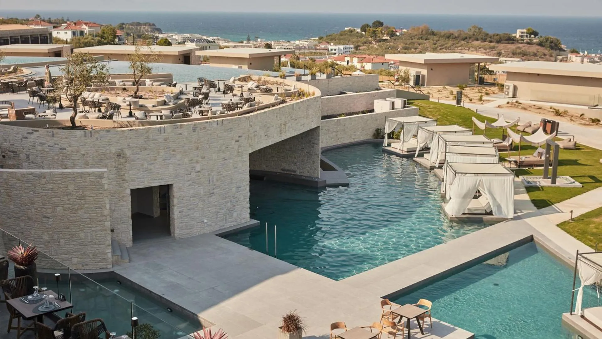 Property building in King Jason Zante – Designed for Adults