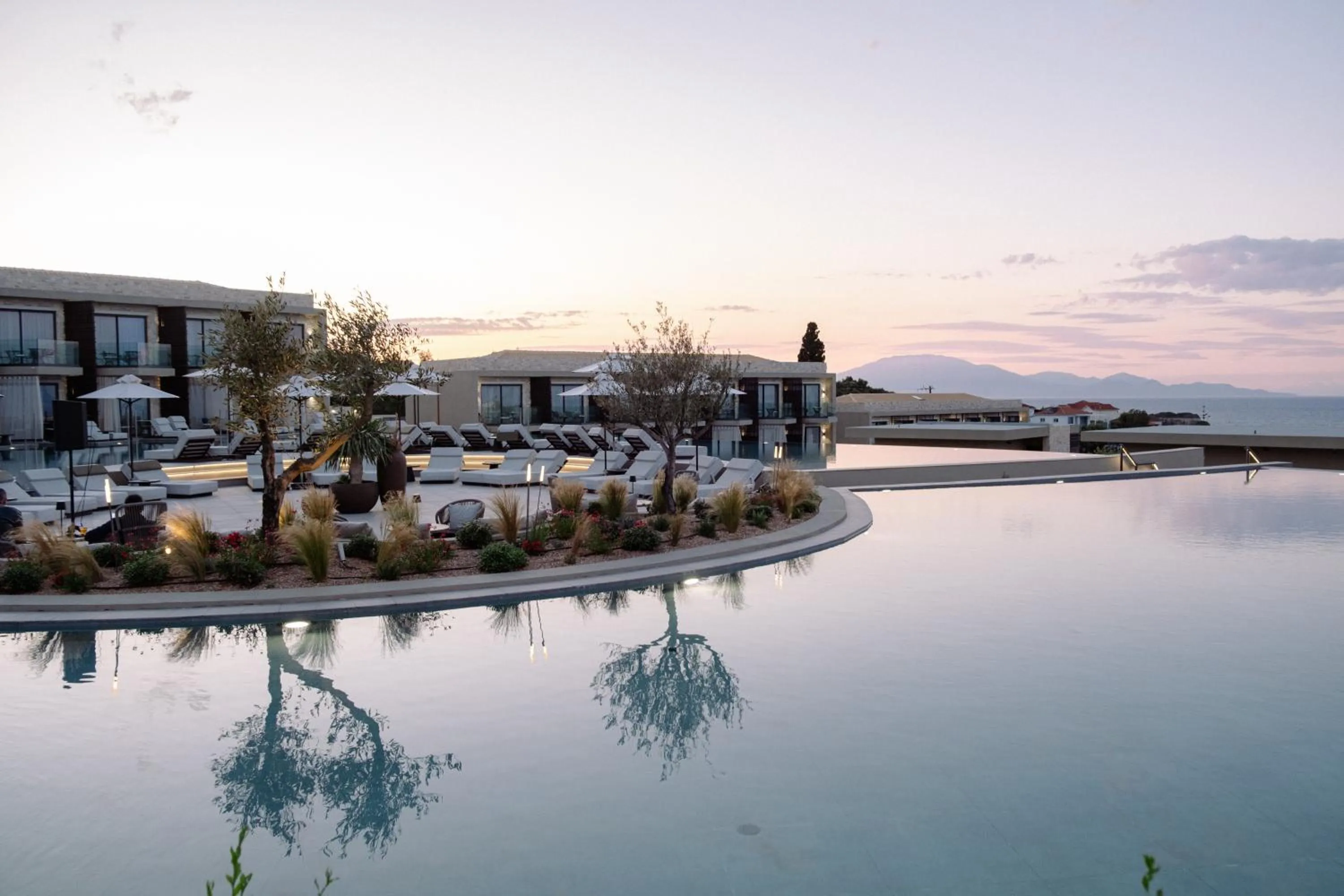 Property building in King Jason Zante – Designed for Adults