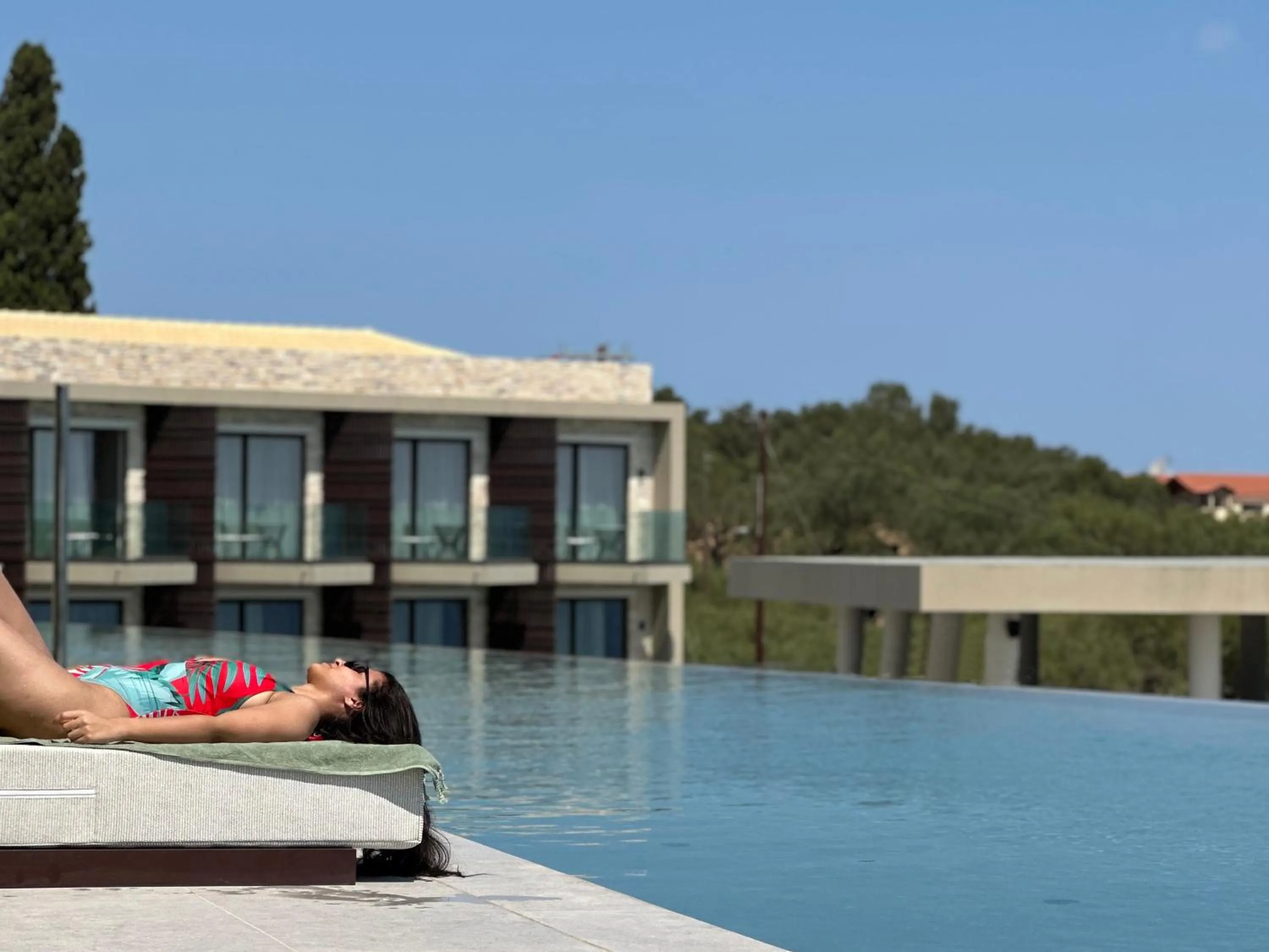 Swimming pool in King Jason Zante – Designed for Adults