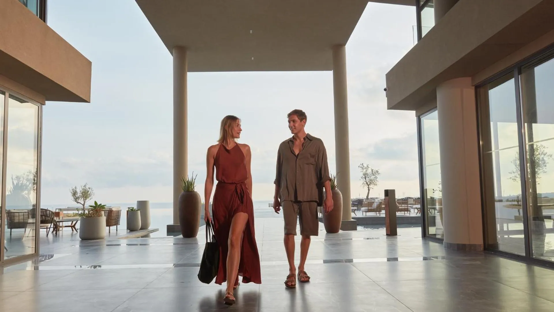 Facade/entrance in King Jason Zante – Designed for Adults