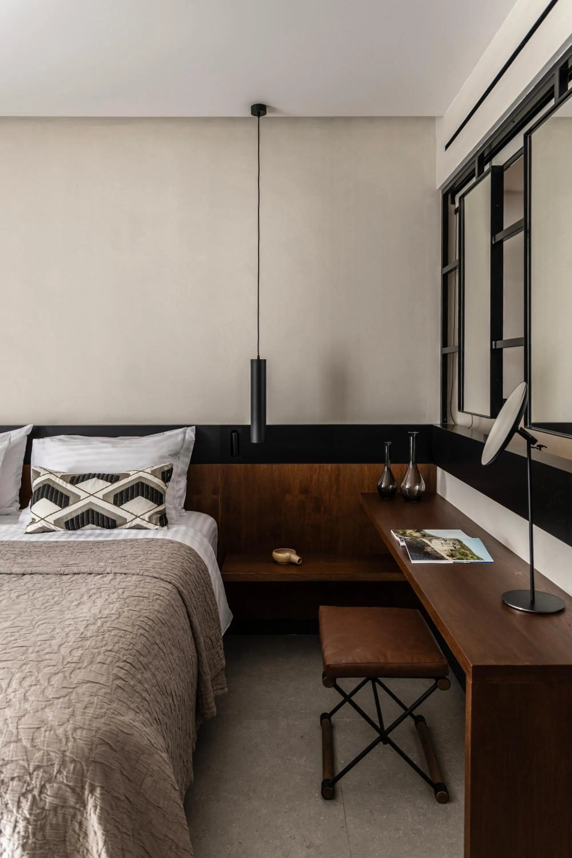 Bed in King Jason Zante – Designed for Adults