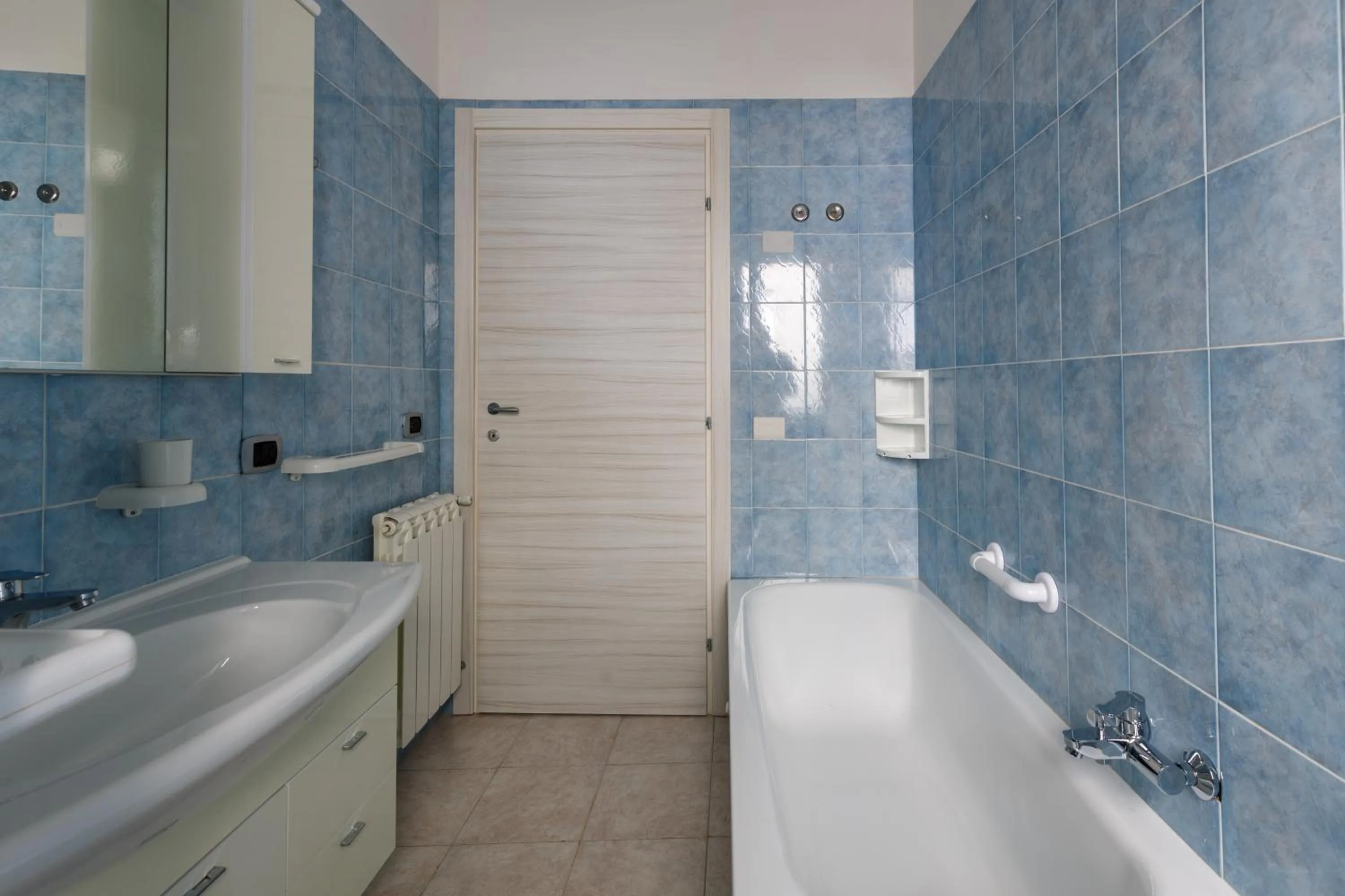 Bathroom in Elements Holiday