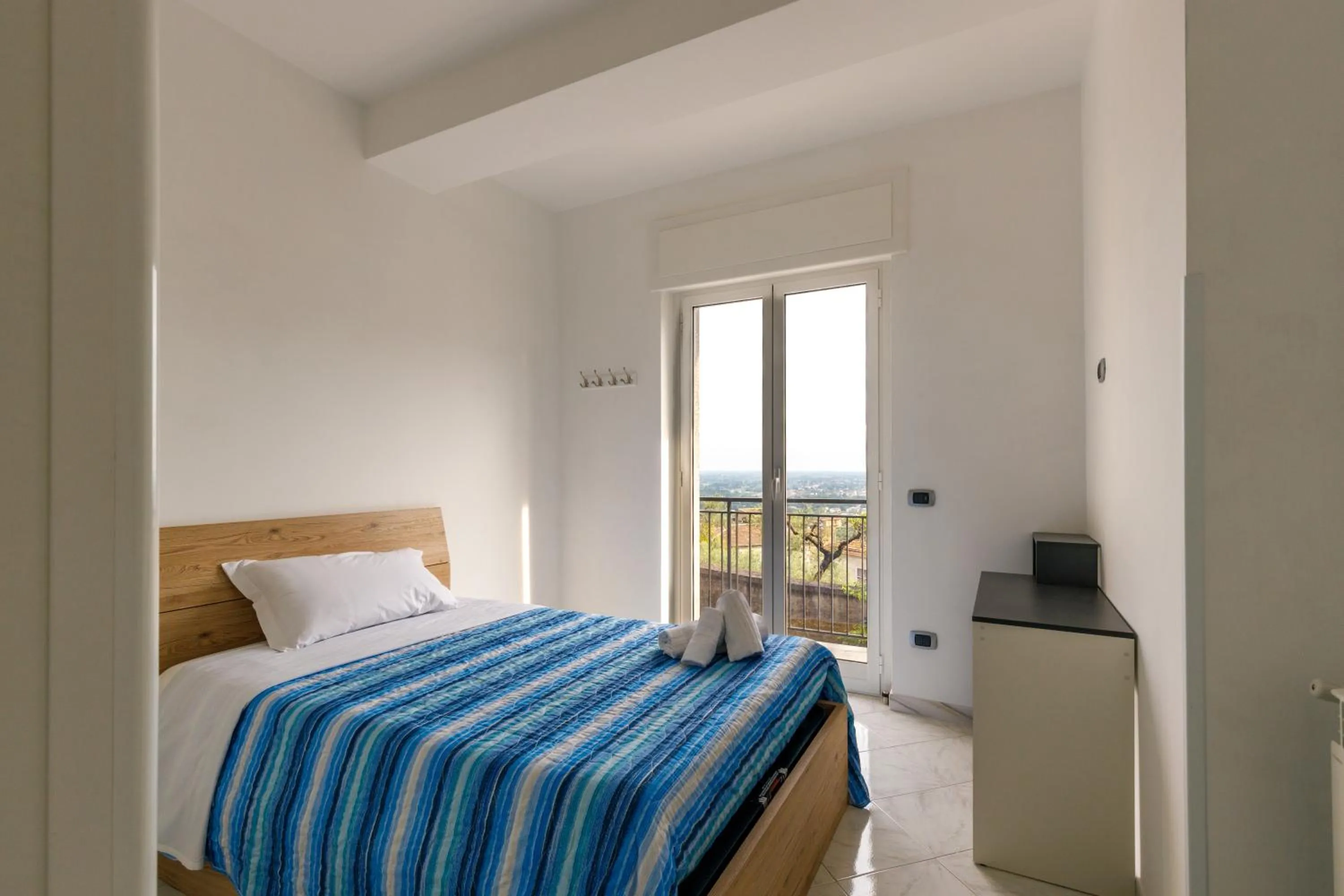 Bedroom, Bed in Elements Holiday
