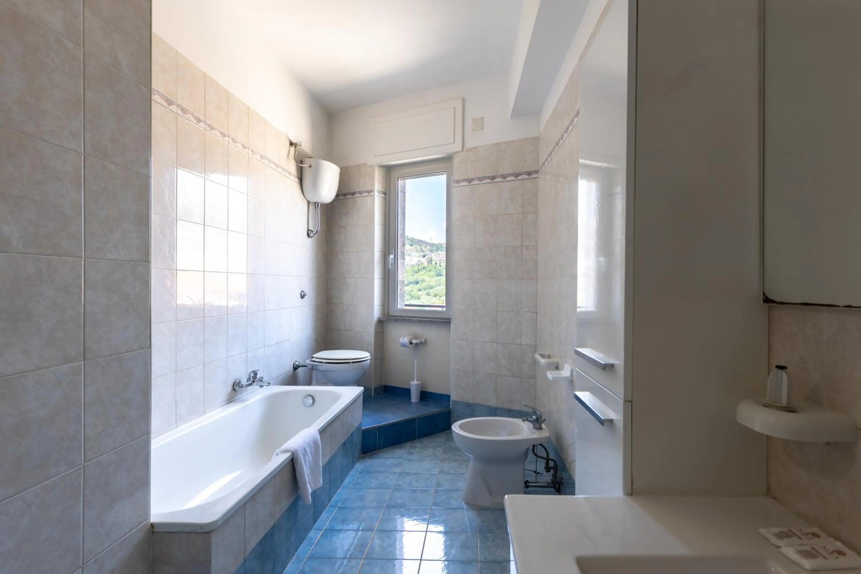 Bathroom in Elements Holiday