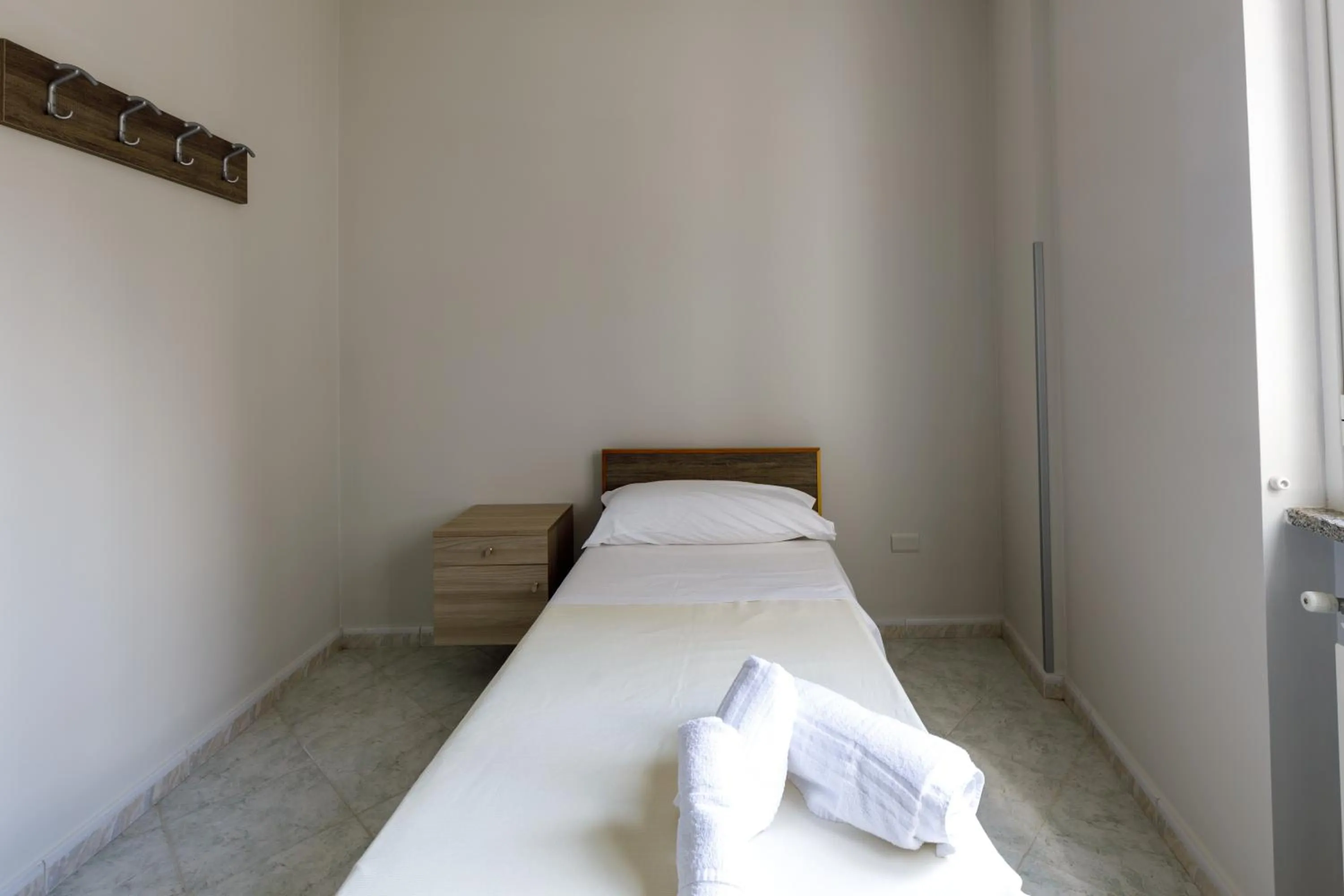 Bedroom, Bed in Elements Holiday