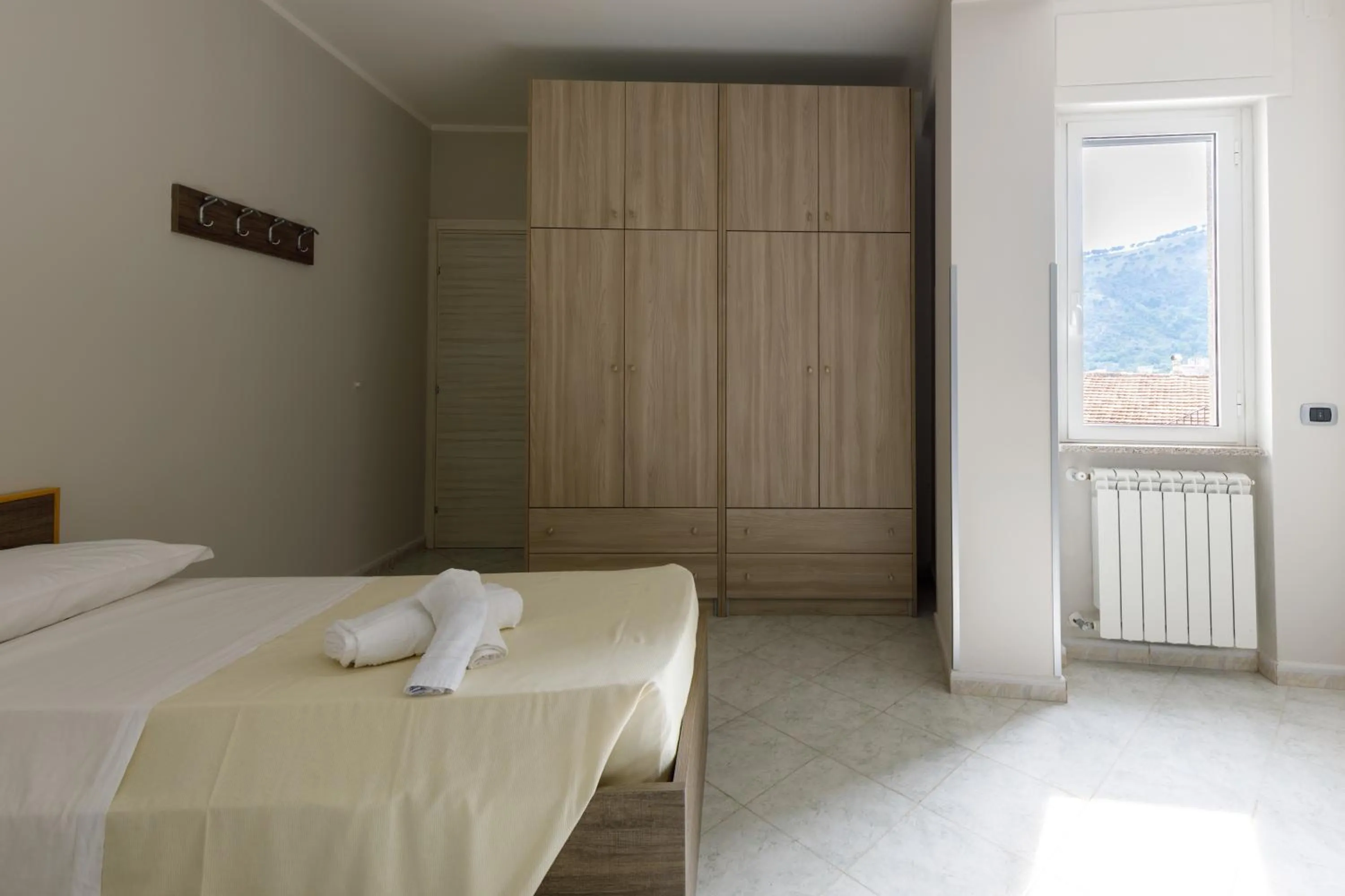 Bedroom, Bed in Elements Holiday