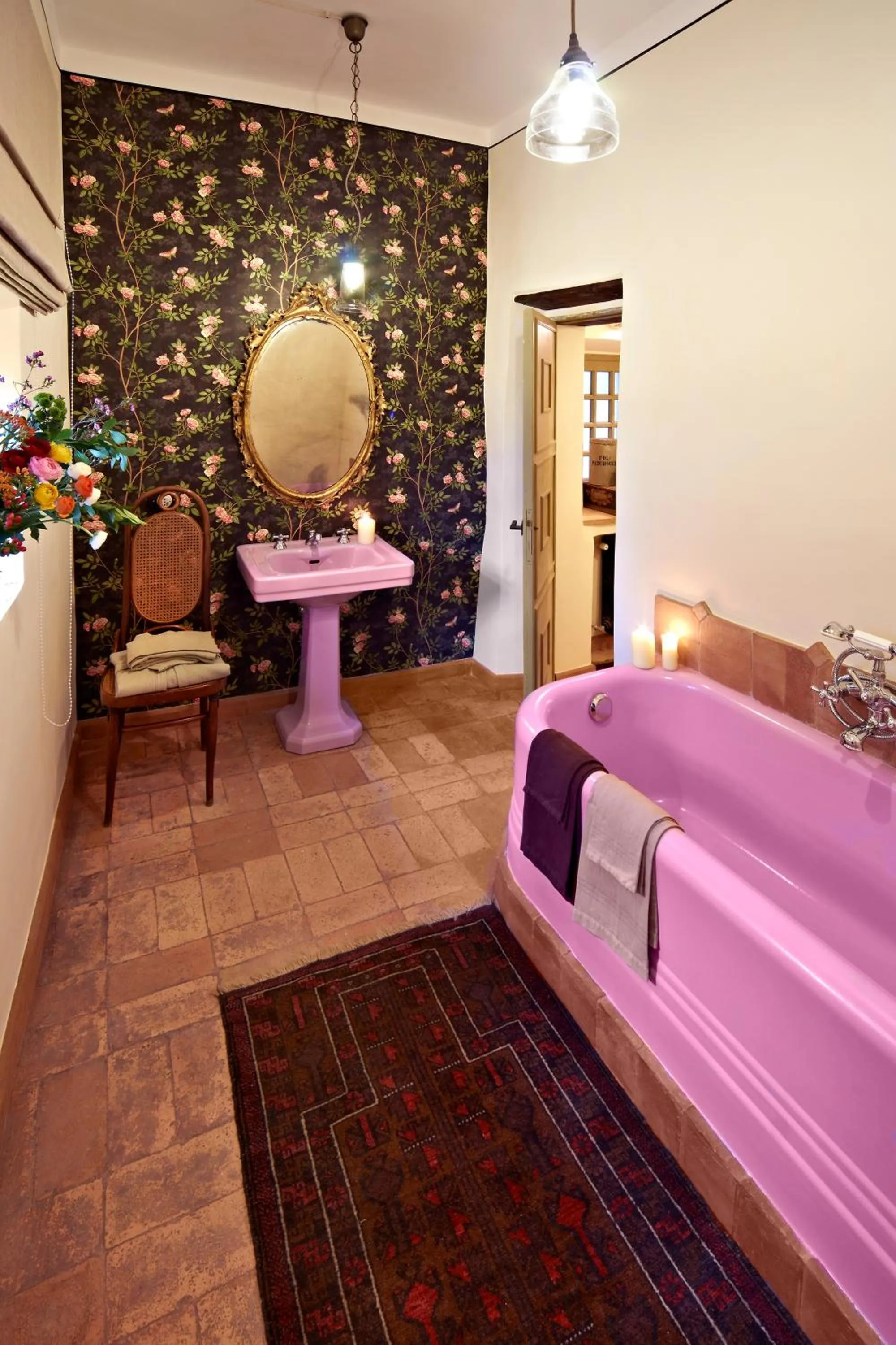 Bathroom, Bed in Corte della Maestà Antica Residenza