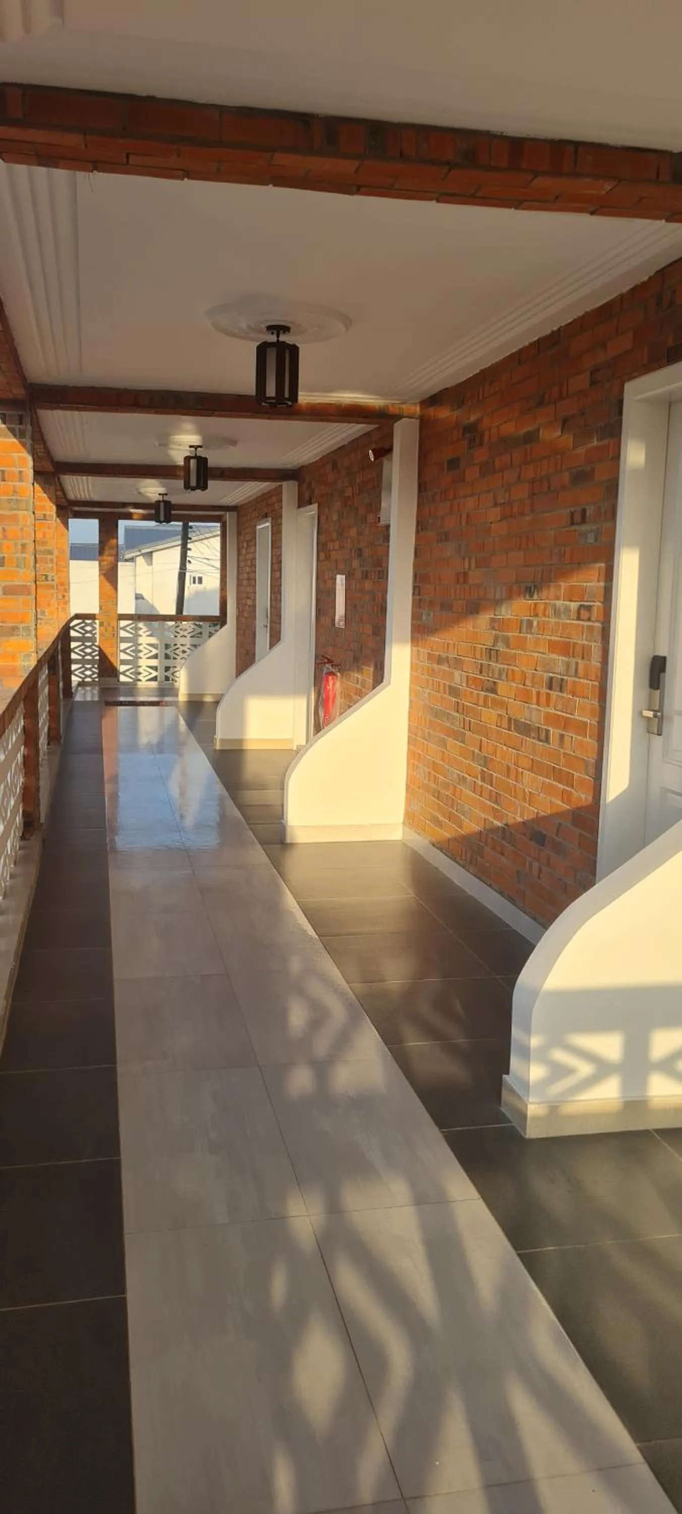 Downtown Virgins Hotel