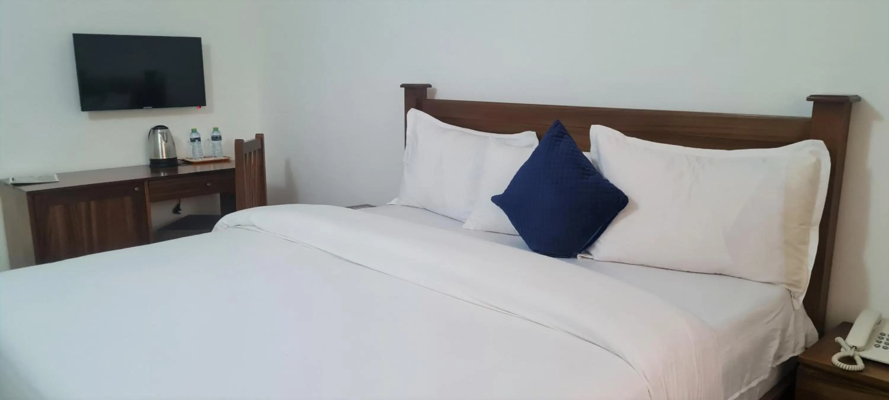 Bed in Downtown Virgins Hotel