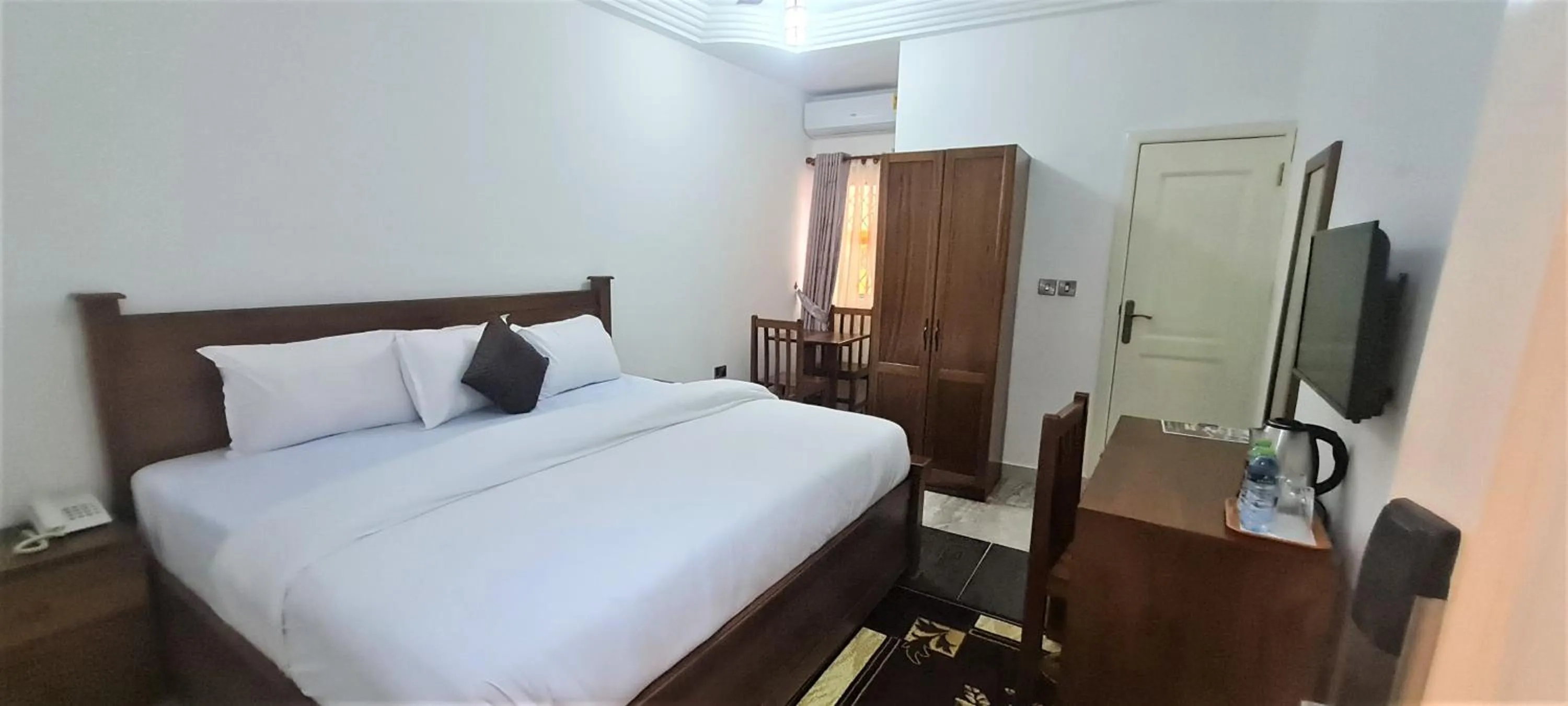 Bed in Downtown Virgins Hotel