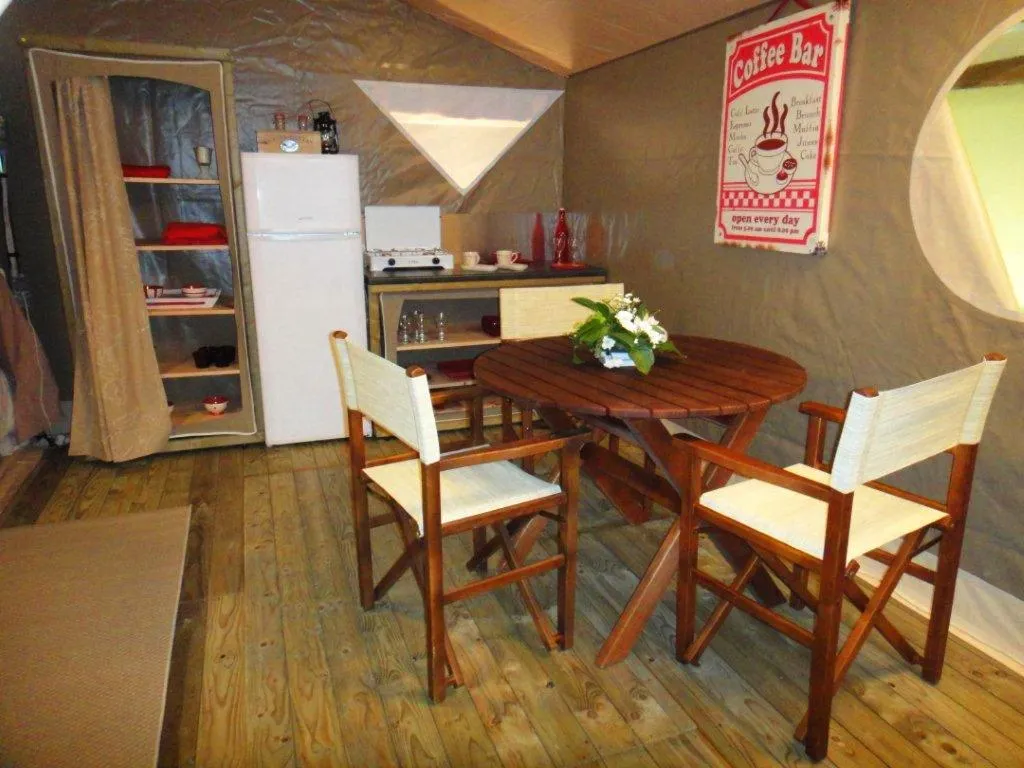 Kitchen or kitchenette in Le Village Vacances de Mimizan Plage