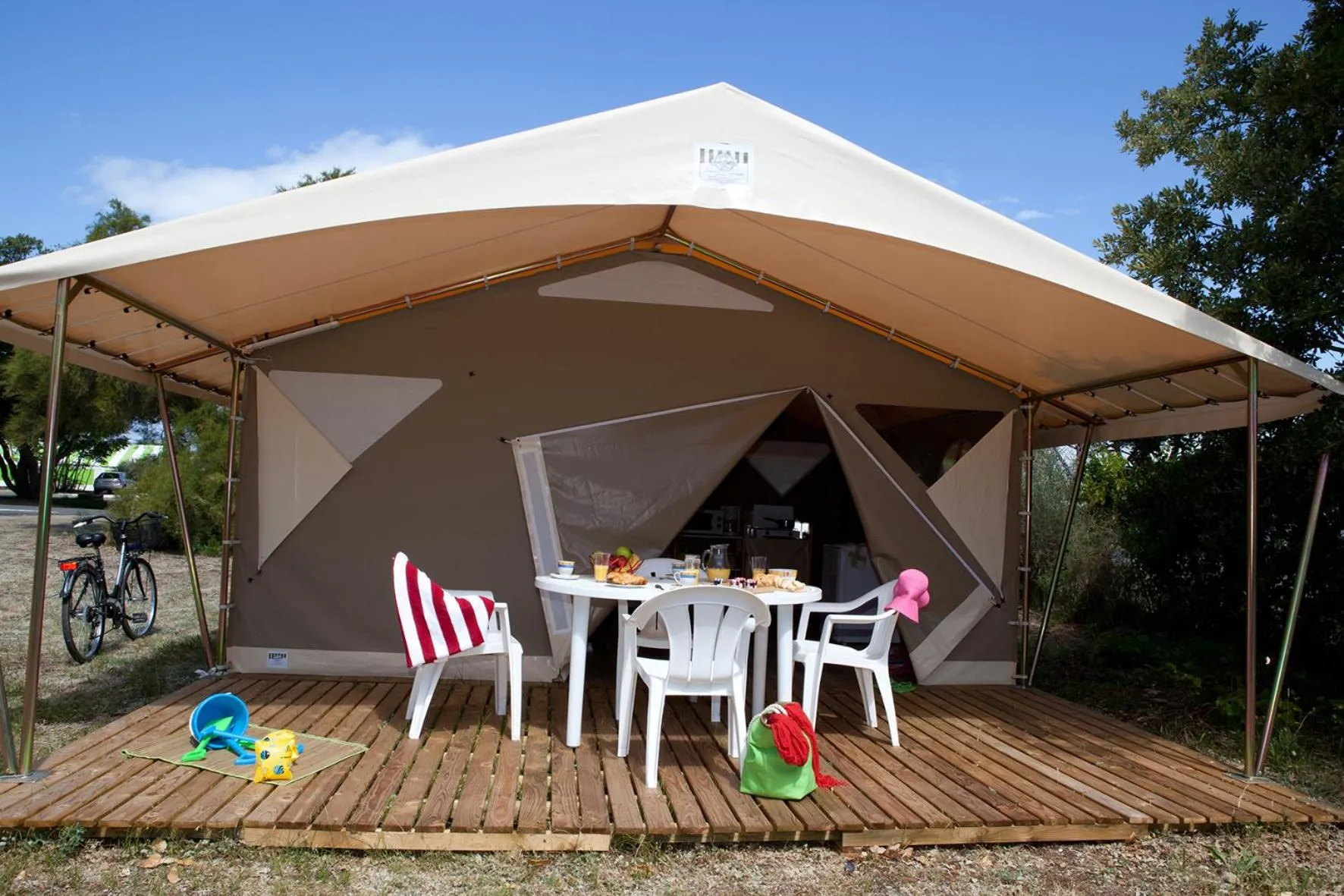 Patio in Le Village Vacances de Mimizan Plage