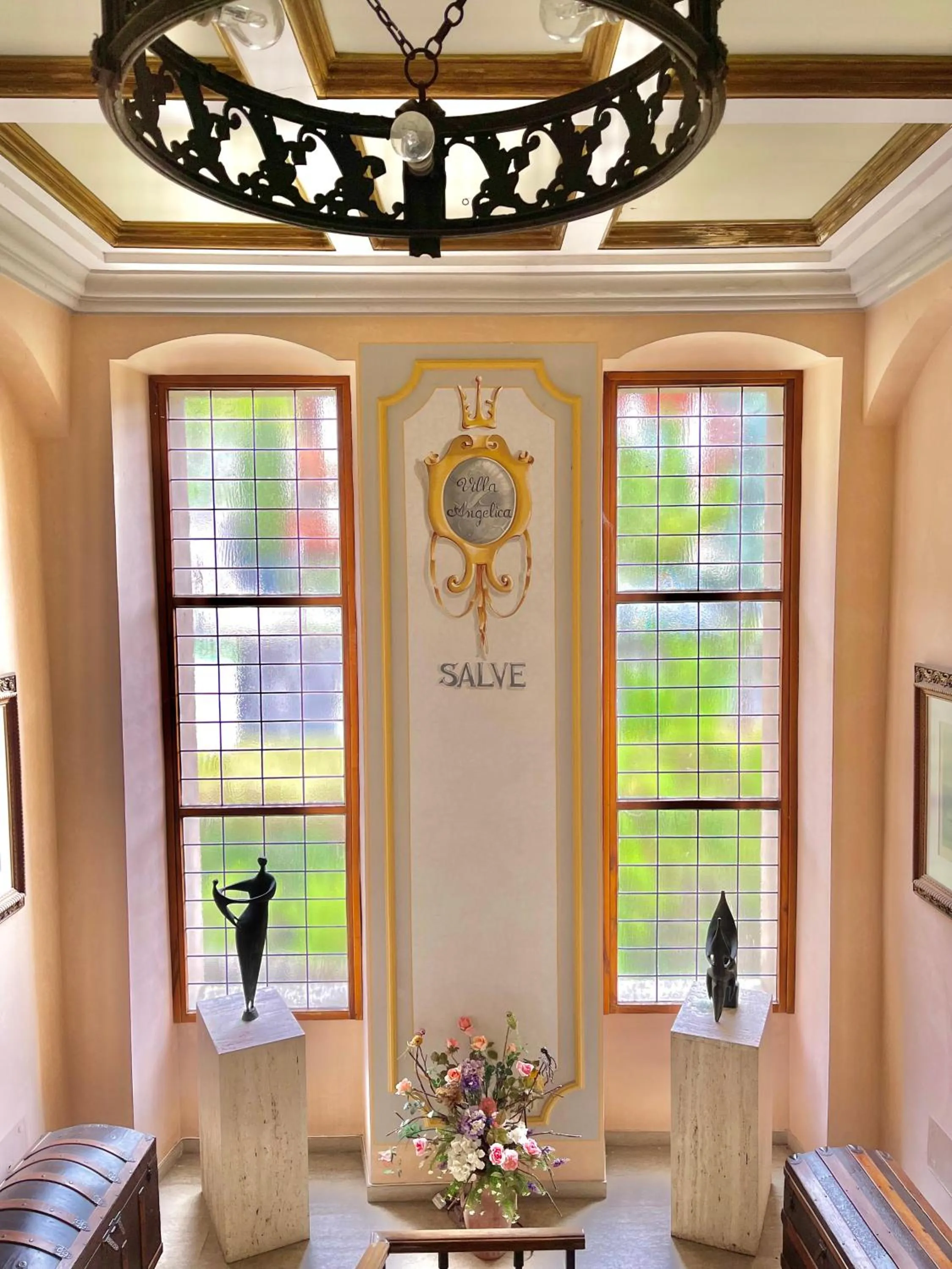 Facade/entrance in Villa Angelica