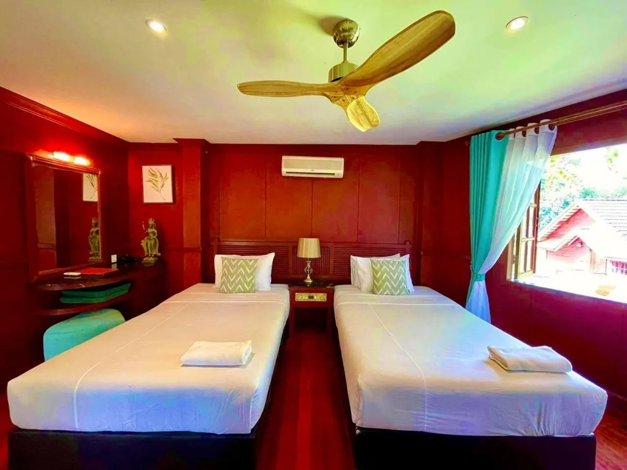 Bed in Kirirom Hillside Resort