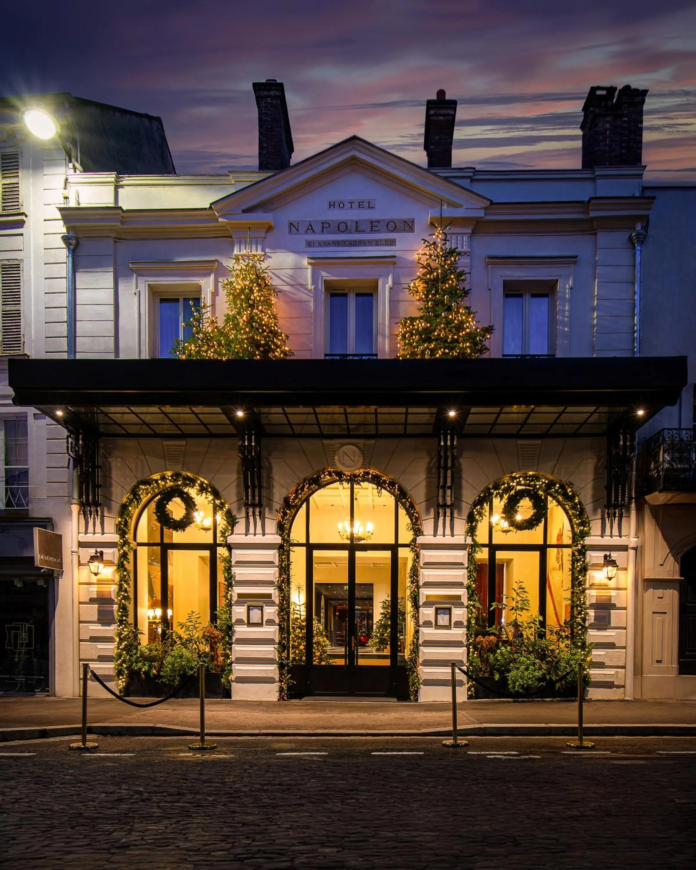 Facade/entrance in Hôtel & SPA Napoléon