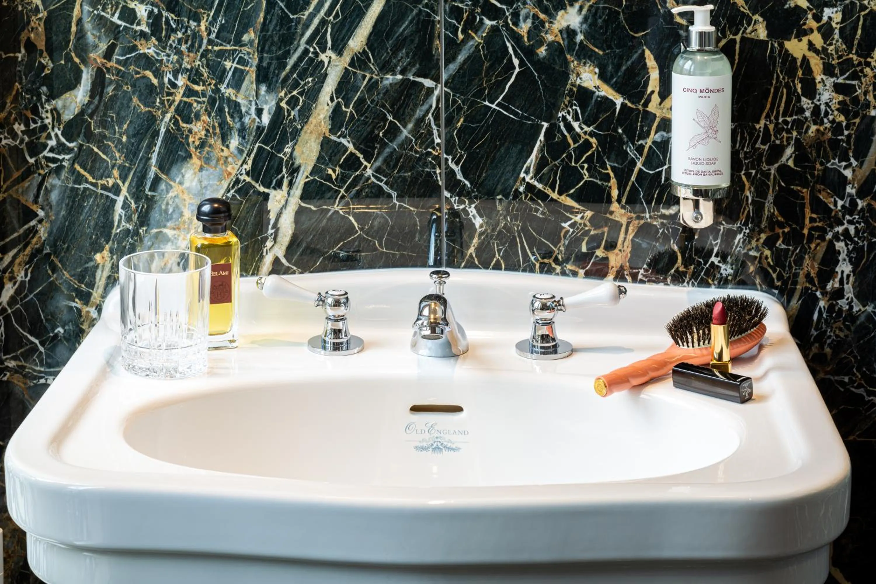 Bathroom in Hôtel & SPA Napoléon