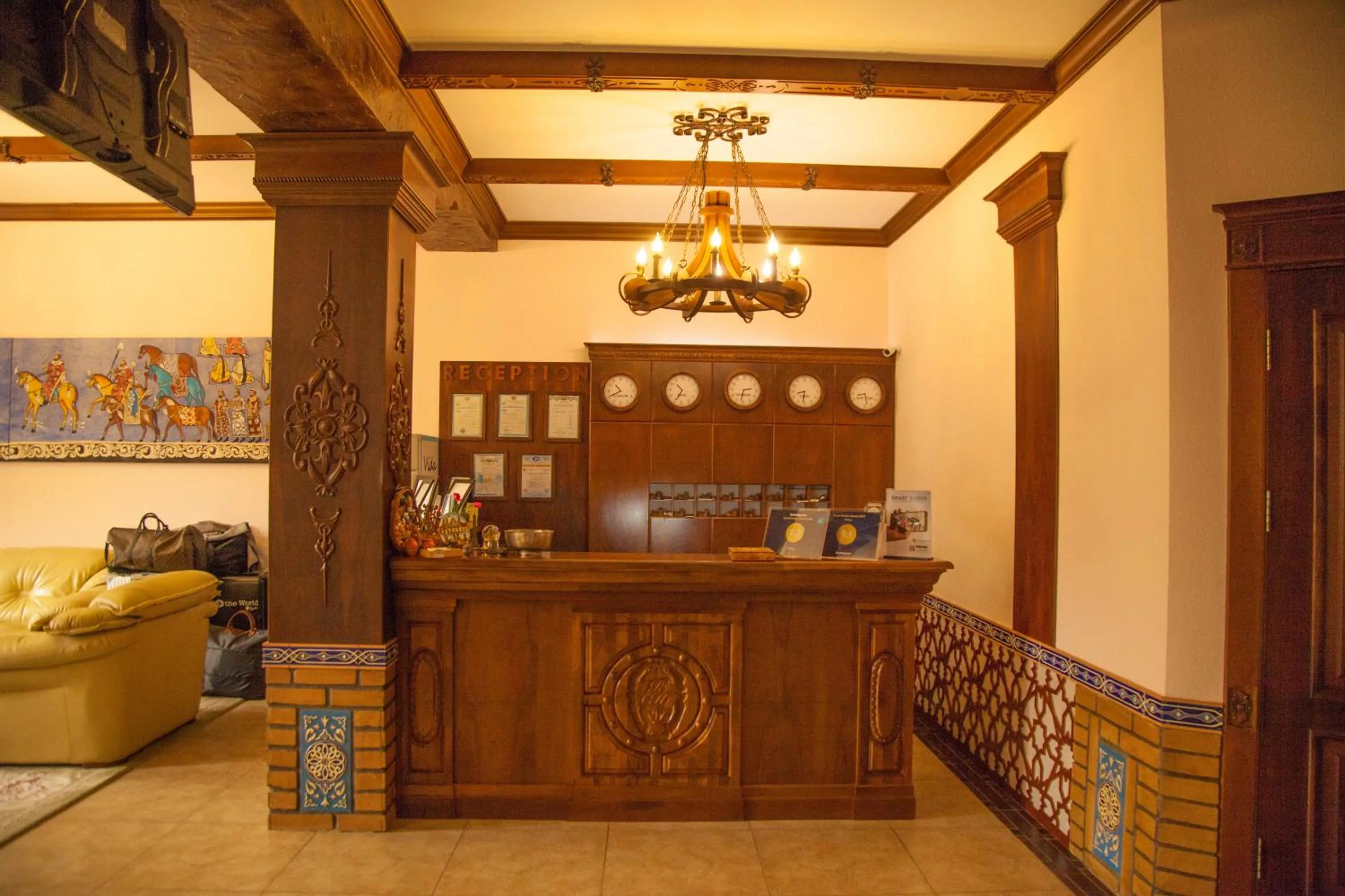 Lobby or reception in Platan