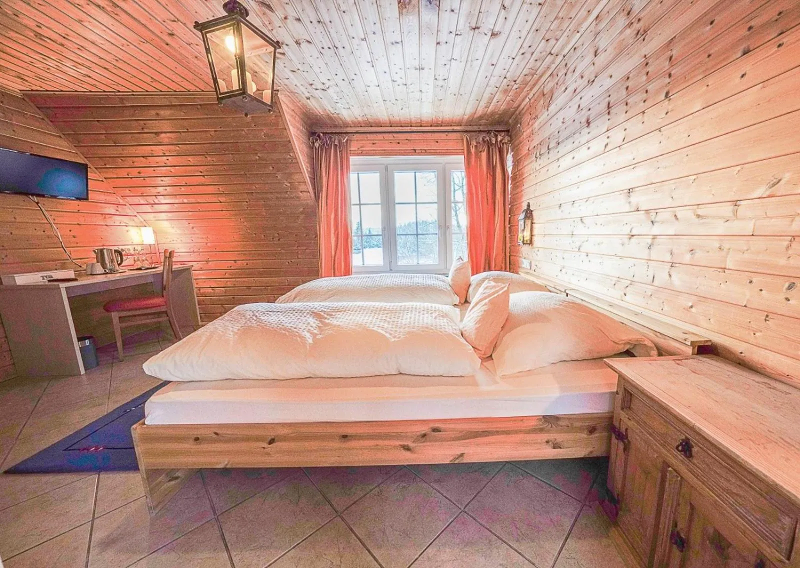Photo of the whole room, Bed in Gästehaus Fuchshof