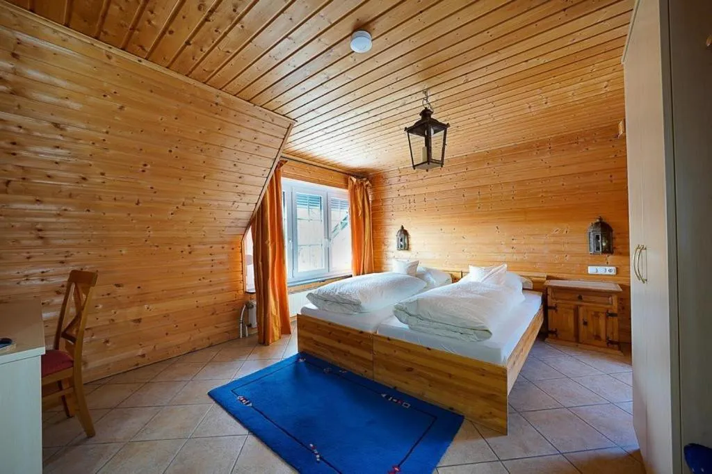 Photo of the whole room, Bed in Gästehaus Fuchshof