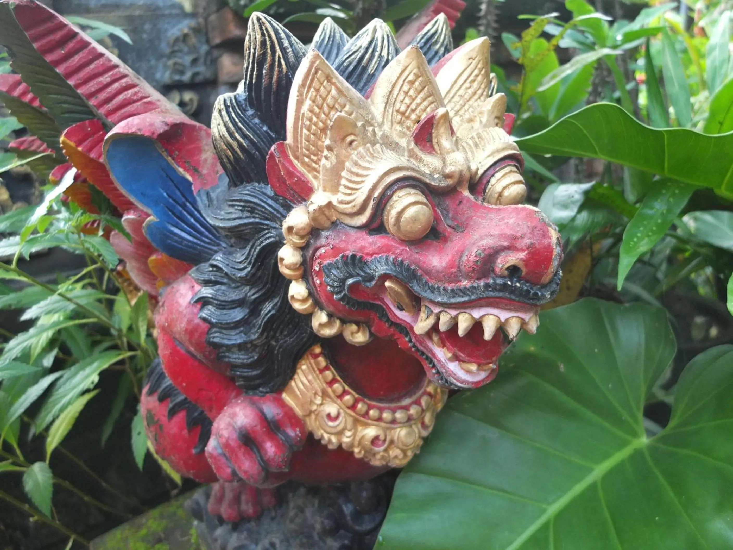 Property building in Ojek's Homestay