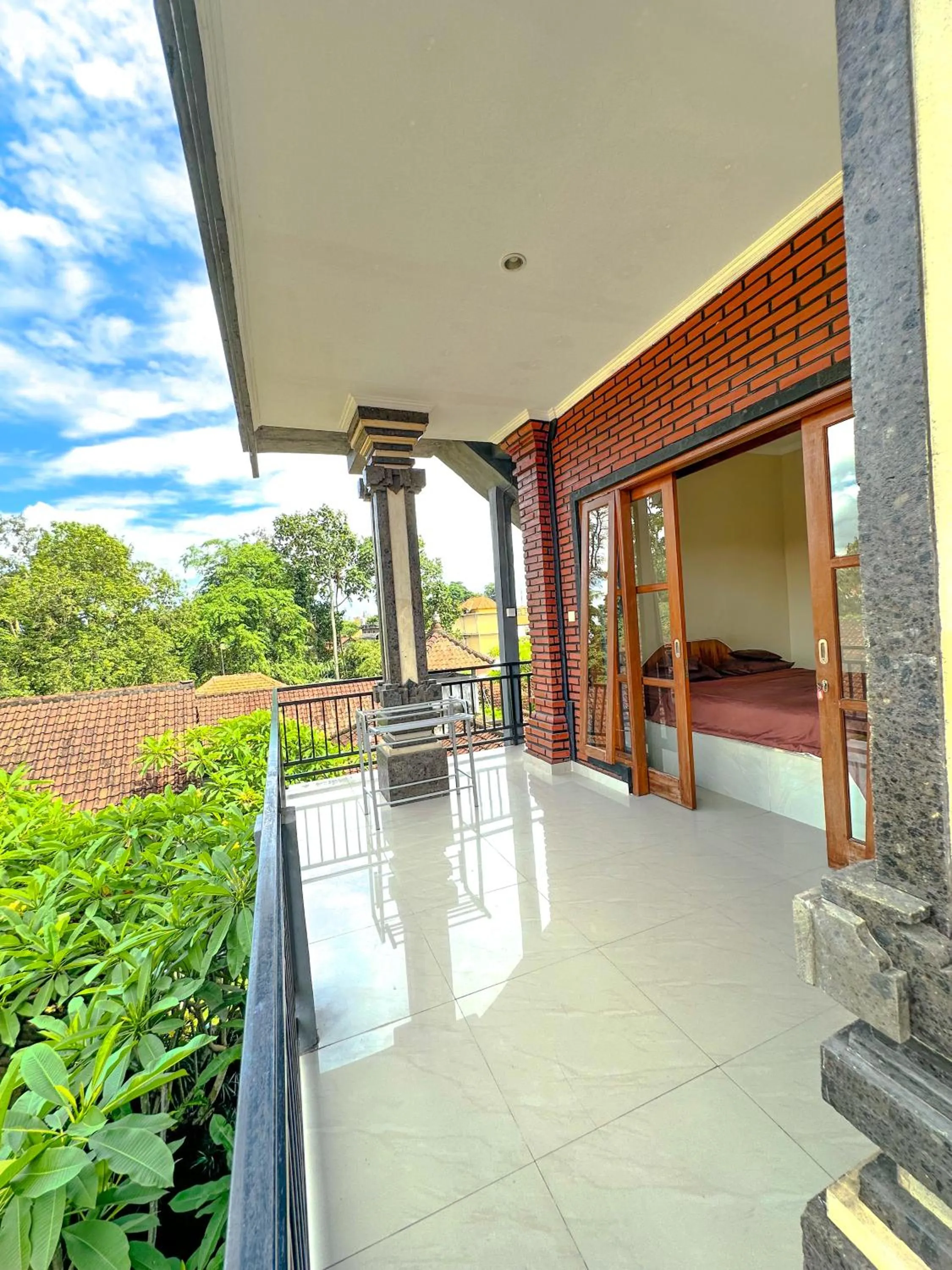 Property building in Ojek's Homestay