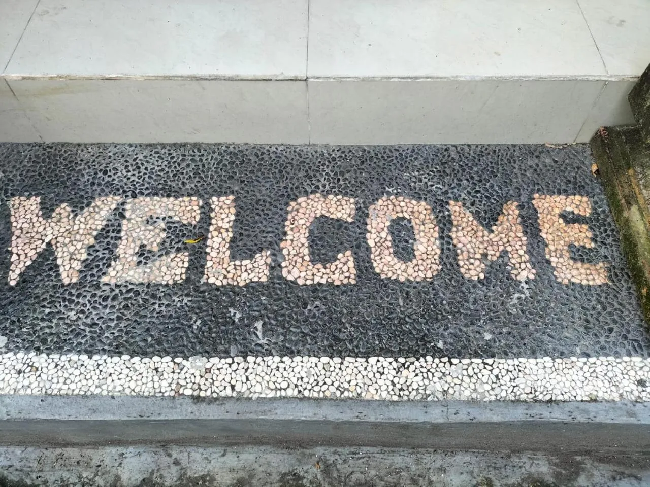 Property building in Ojek's Homestay