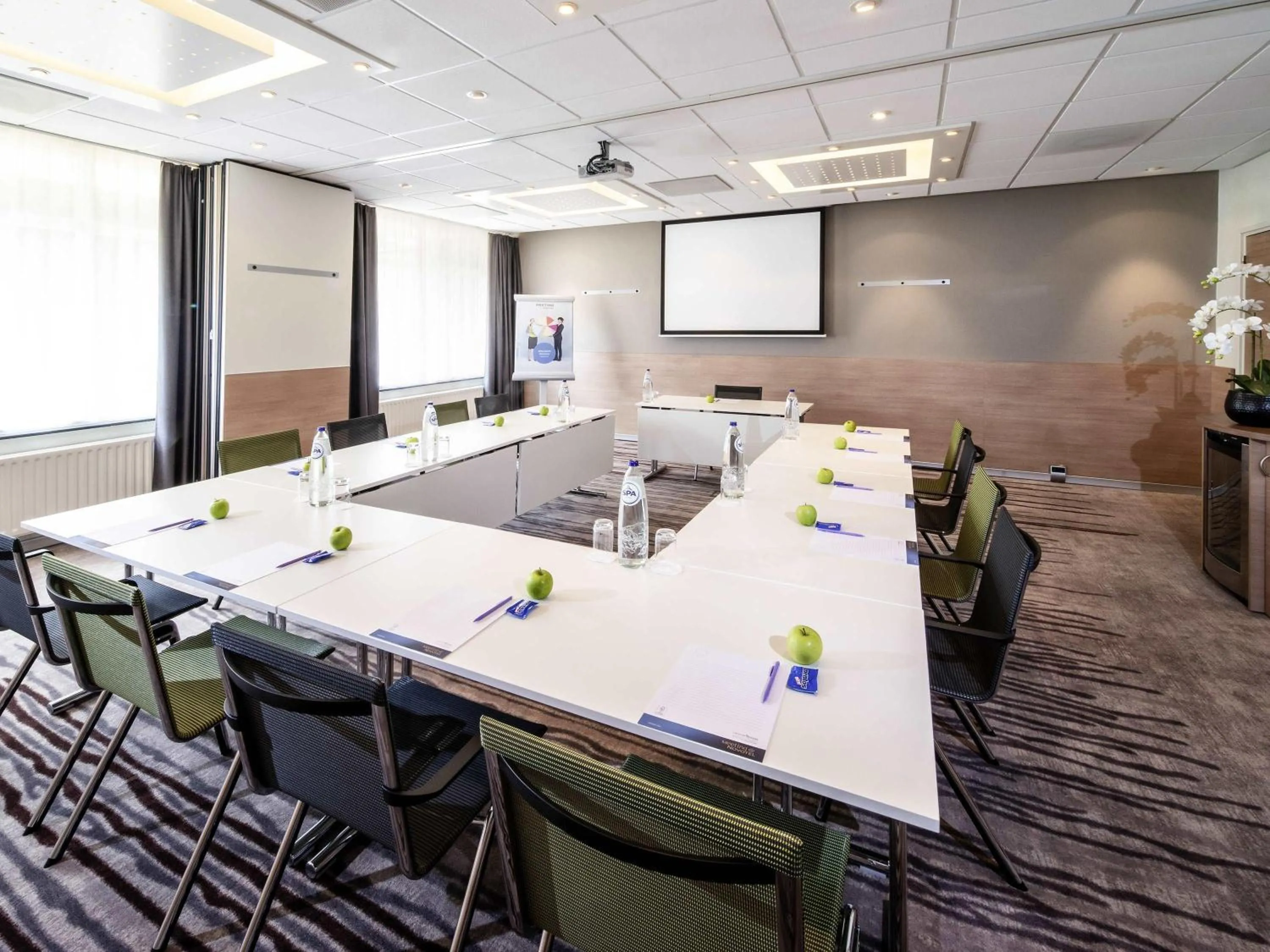 Meeting/conference room in Novotel Rotterdam - Schiedam