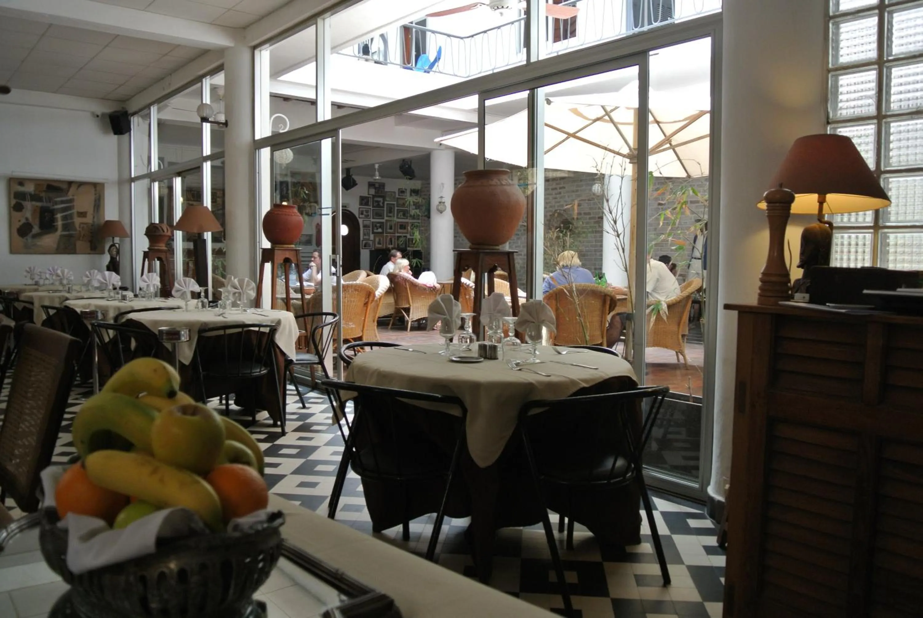 Restaurant/places to eat in Hôtel La Résidence