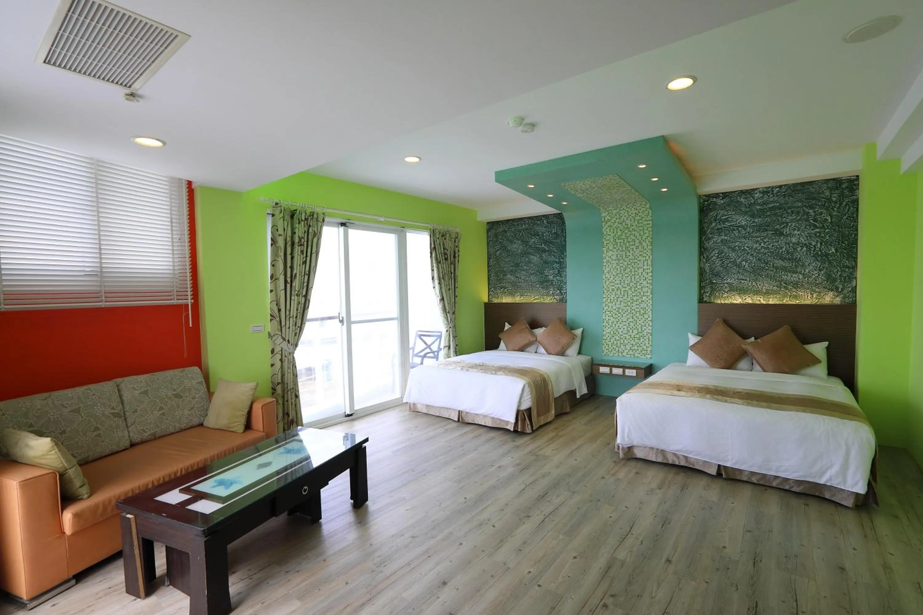 Photo of the whole room, Bed in Hang Hai B&B