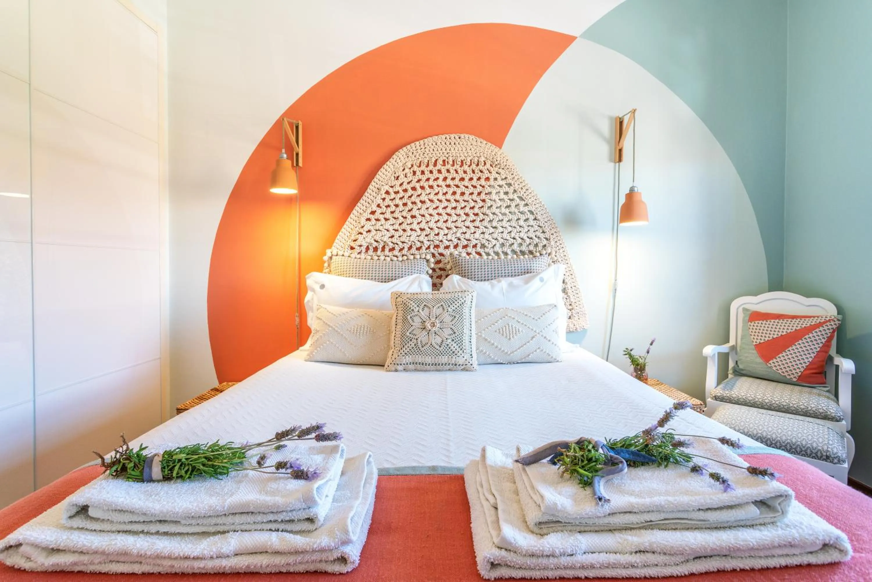 Bedroom, Bed in Casas da Formosa - Downtown Alegria B&B