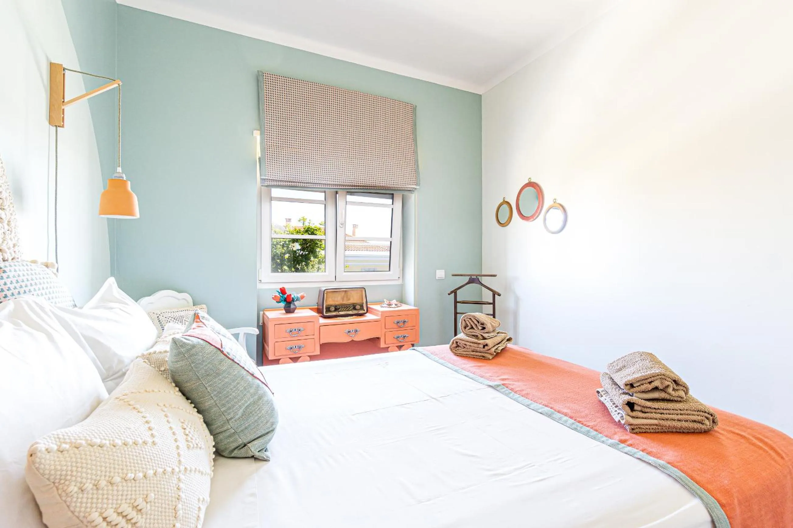 Bedroom, Bed in Casas da Formosa - Downtown Alegria B&B