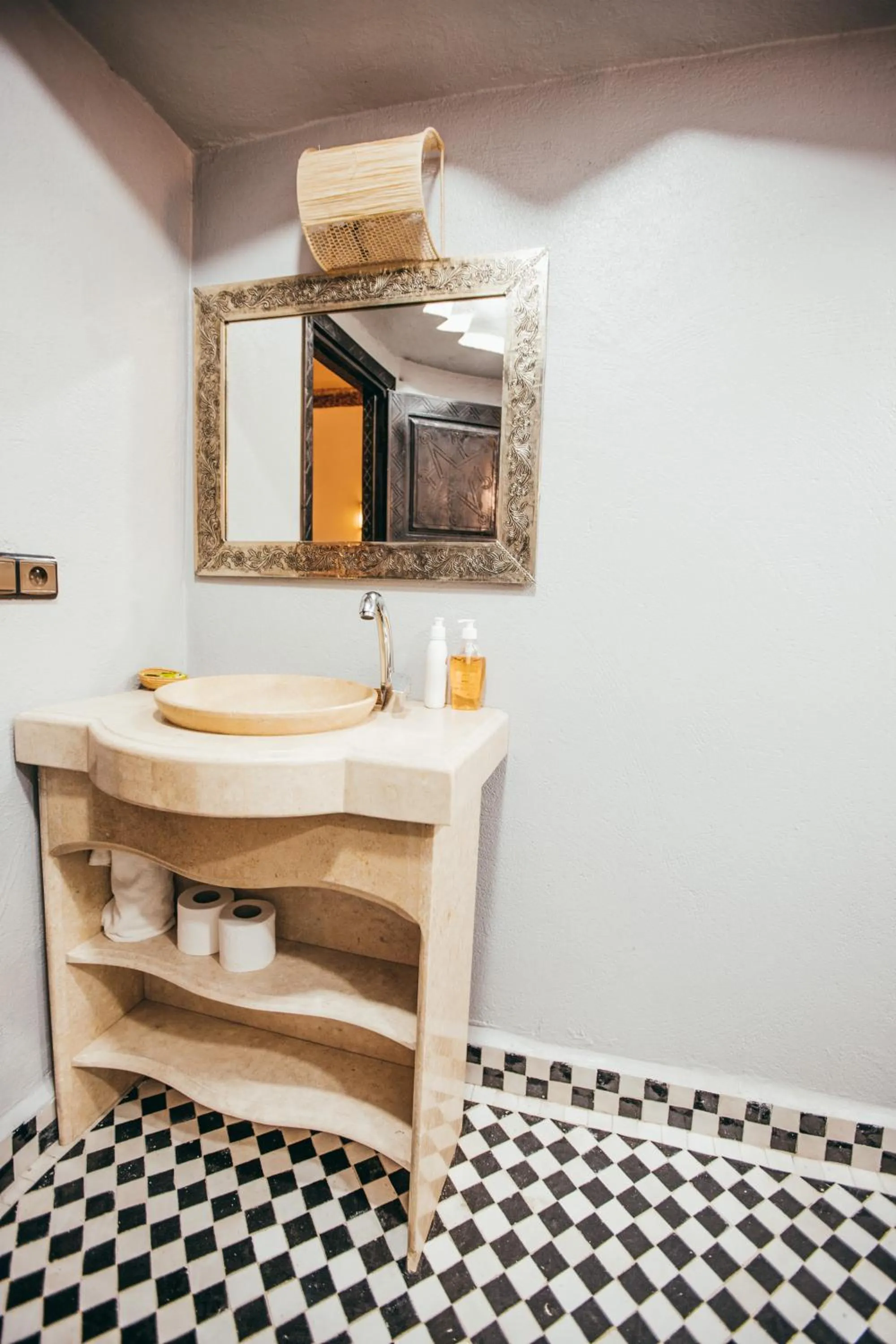 Dining area in Riad Merzouga Dunes