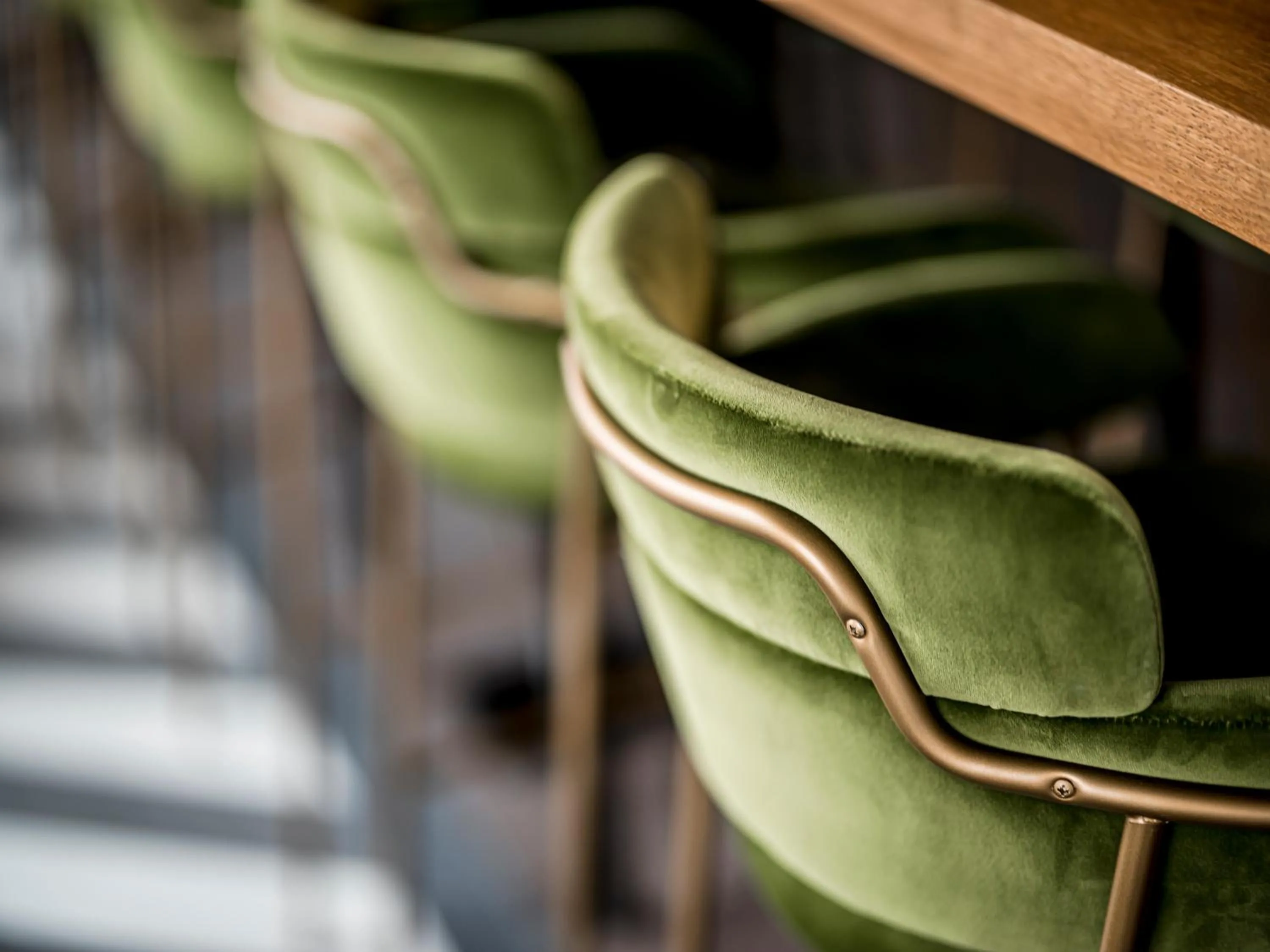 Lounge or bar in Novotel Den Haag City Centre