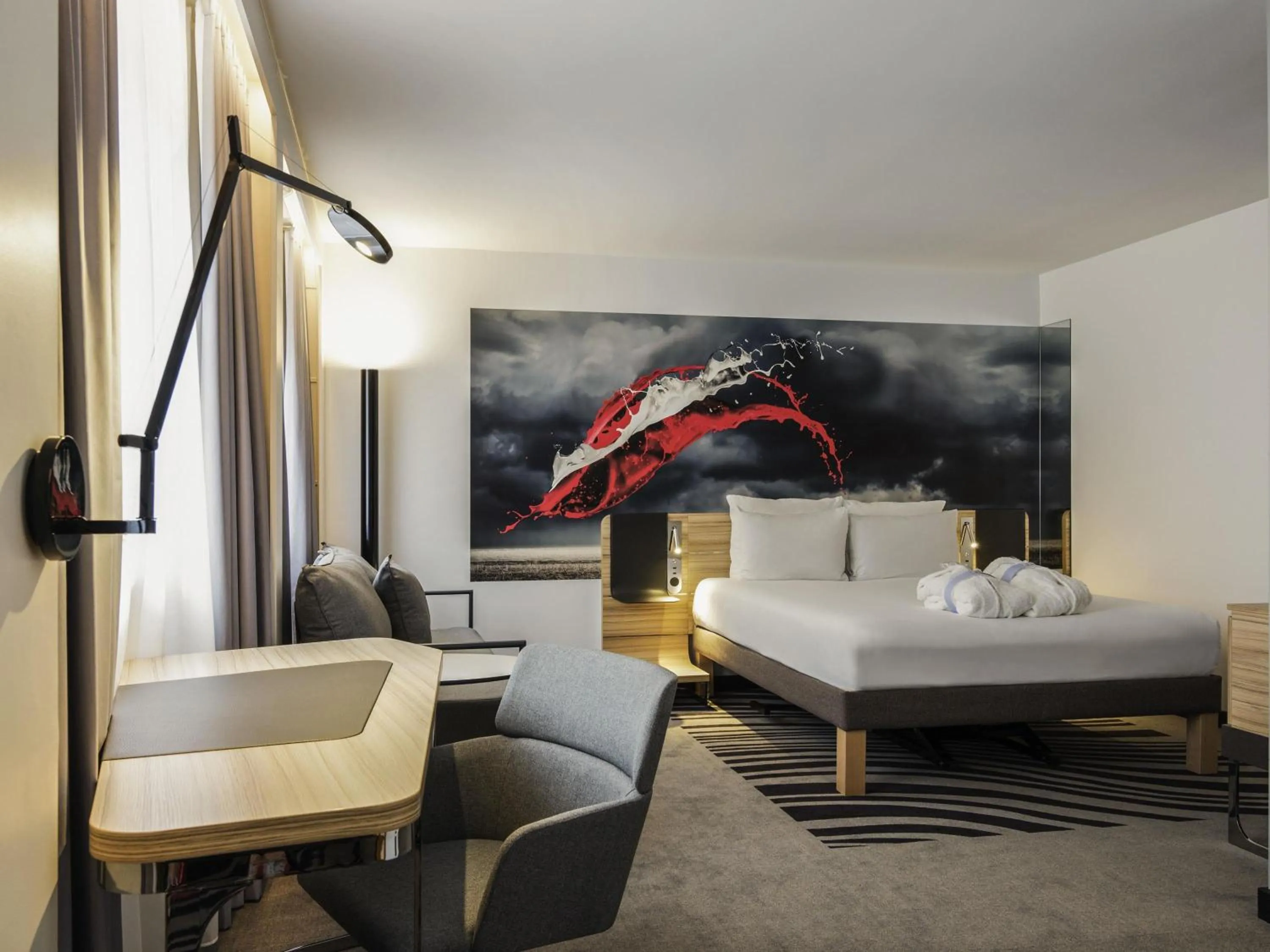 Bedroom, Bed in Novotel Den Haag City Centre