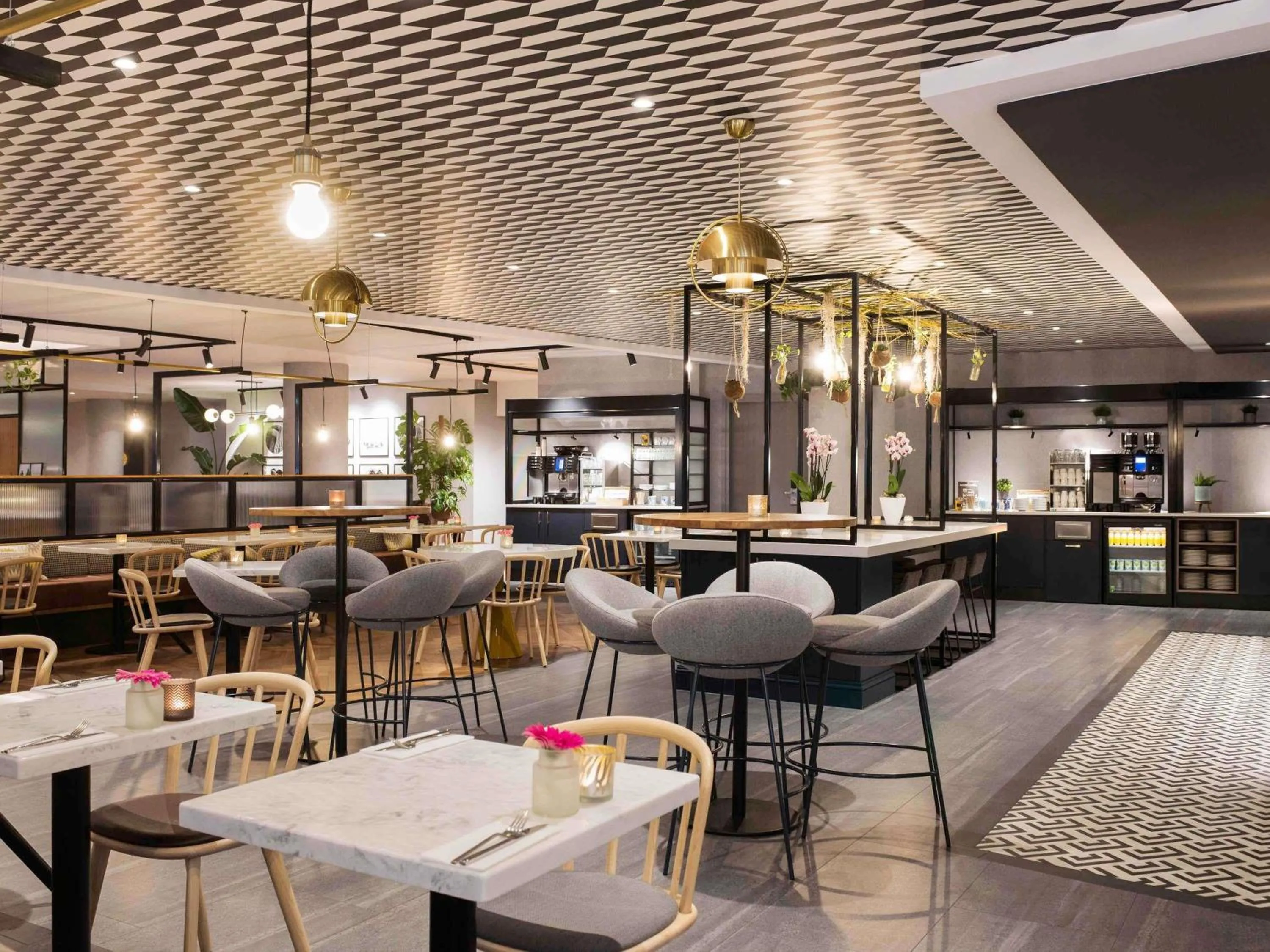 Breakfast in Novotel Den Haag City Centre